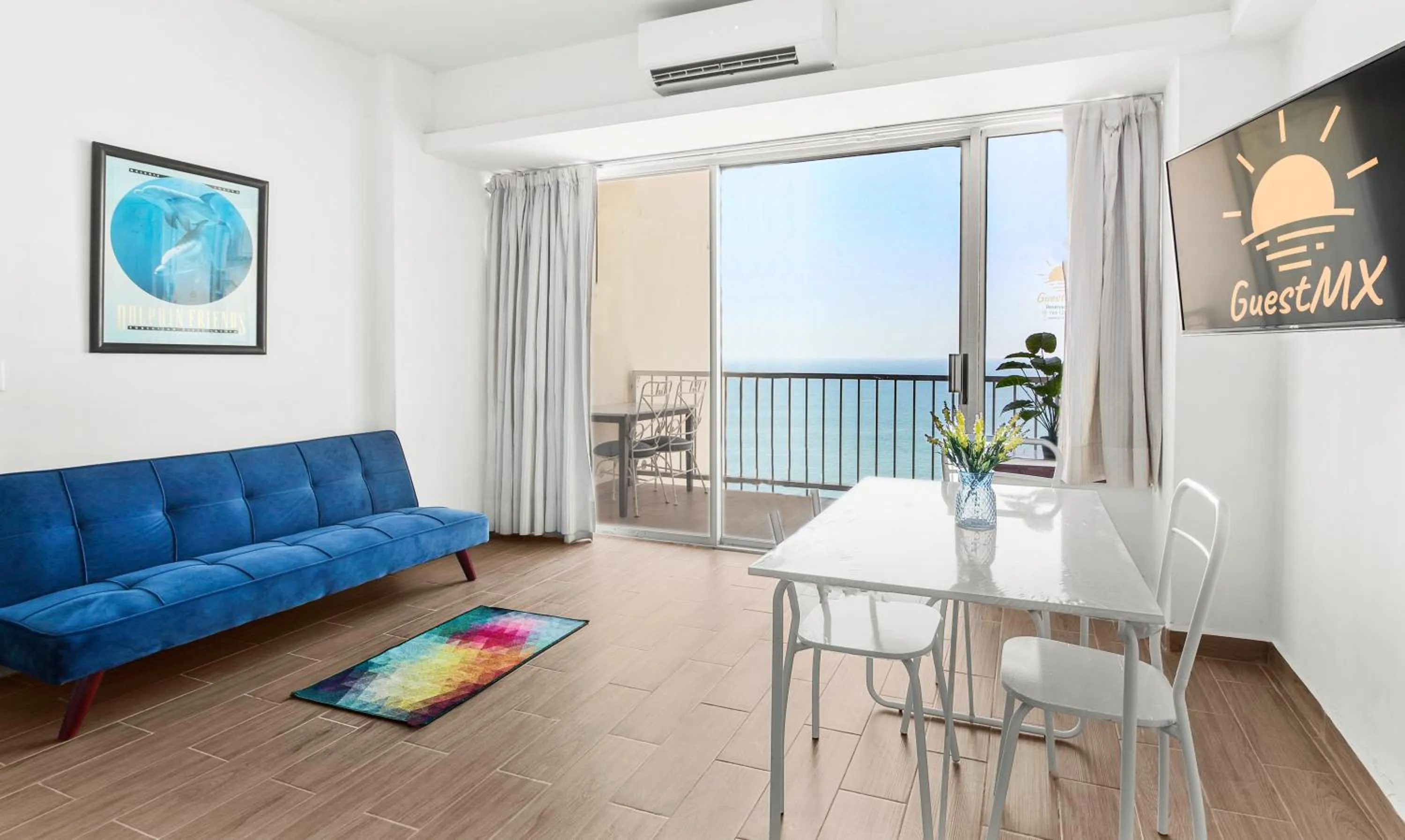 Dining area in Suites Torres Gemelas VIP