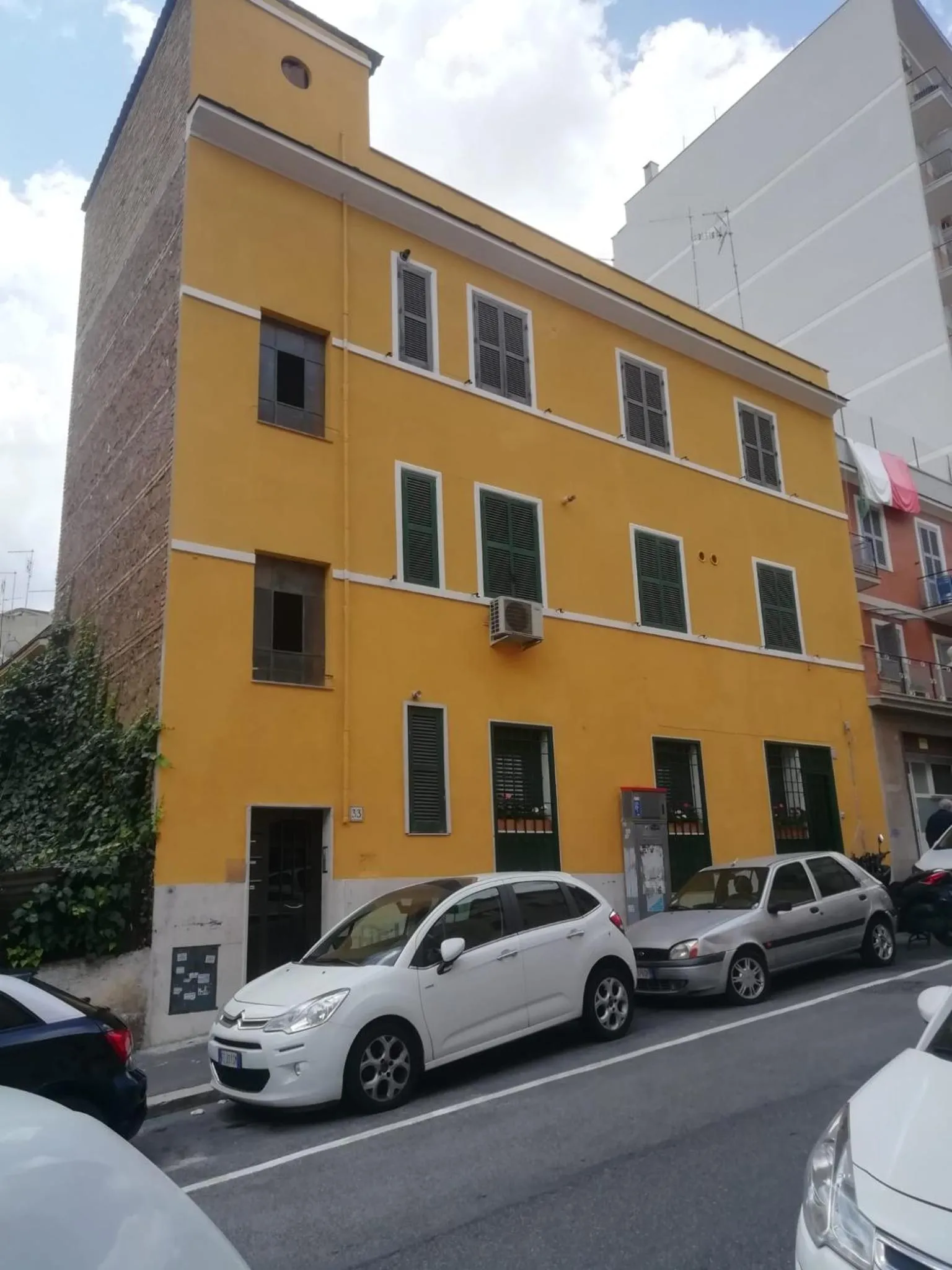 Apartment Urbino 33