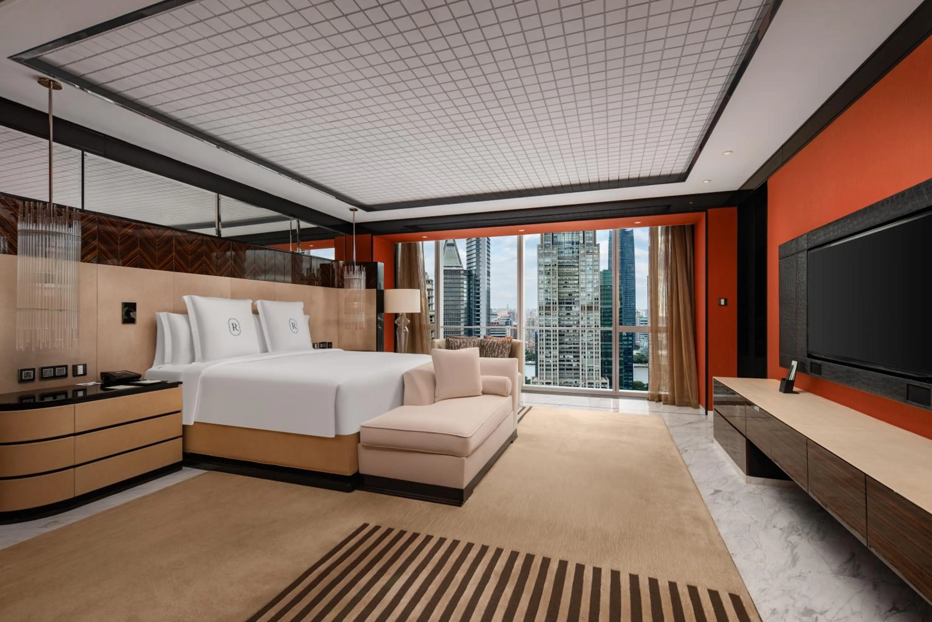 Bedroom, Bed in Regent Shanghai Pudong
