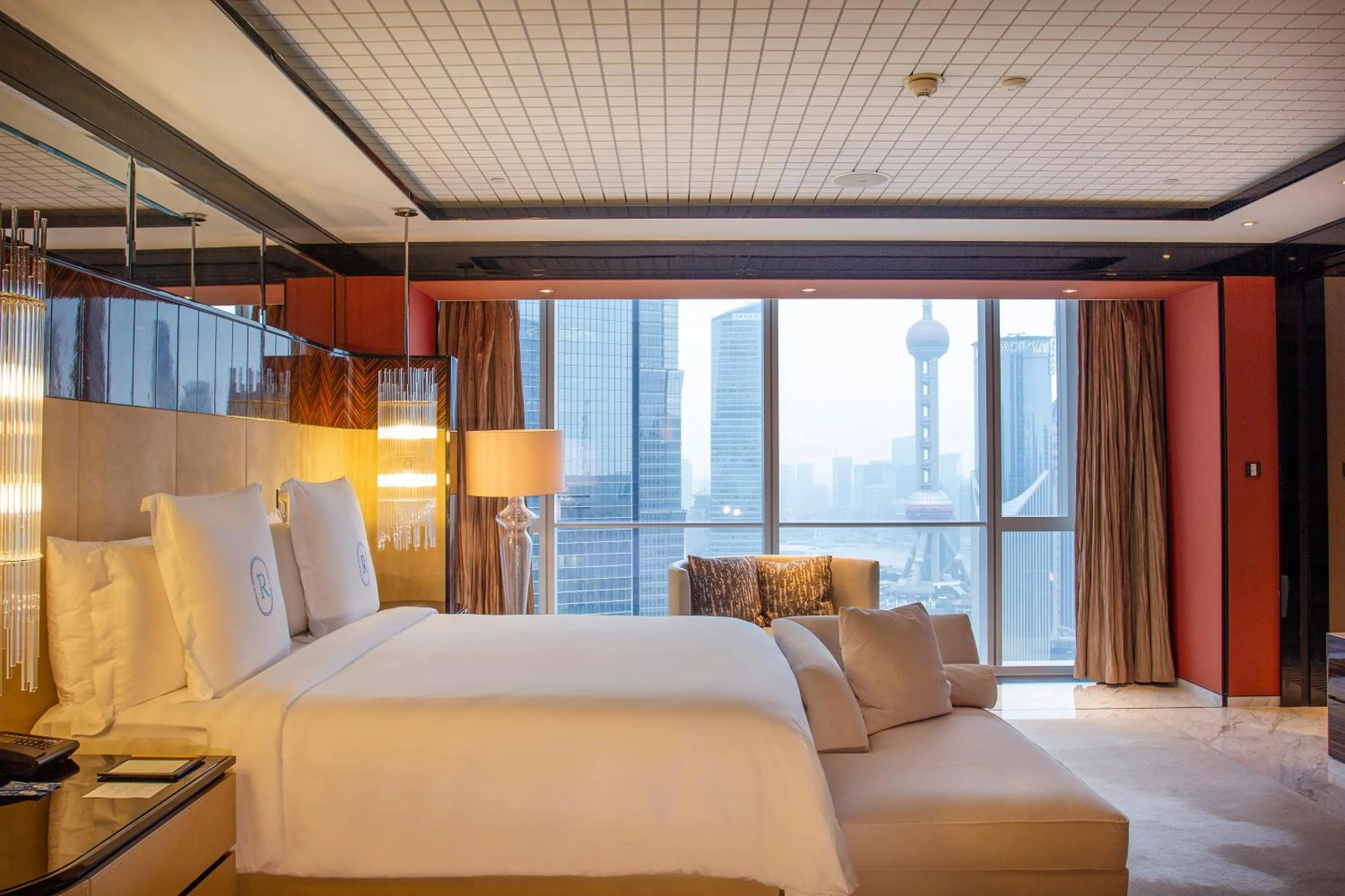 Bed in Regent Shanghai Pudong