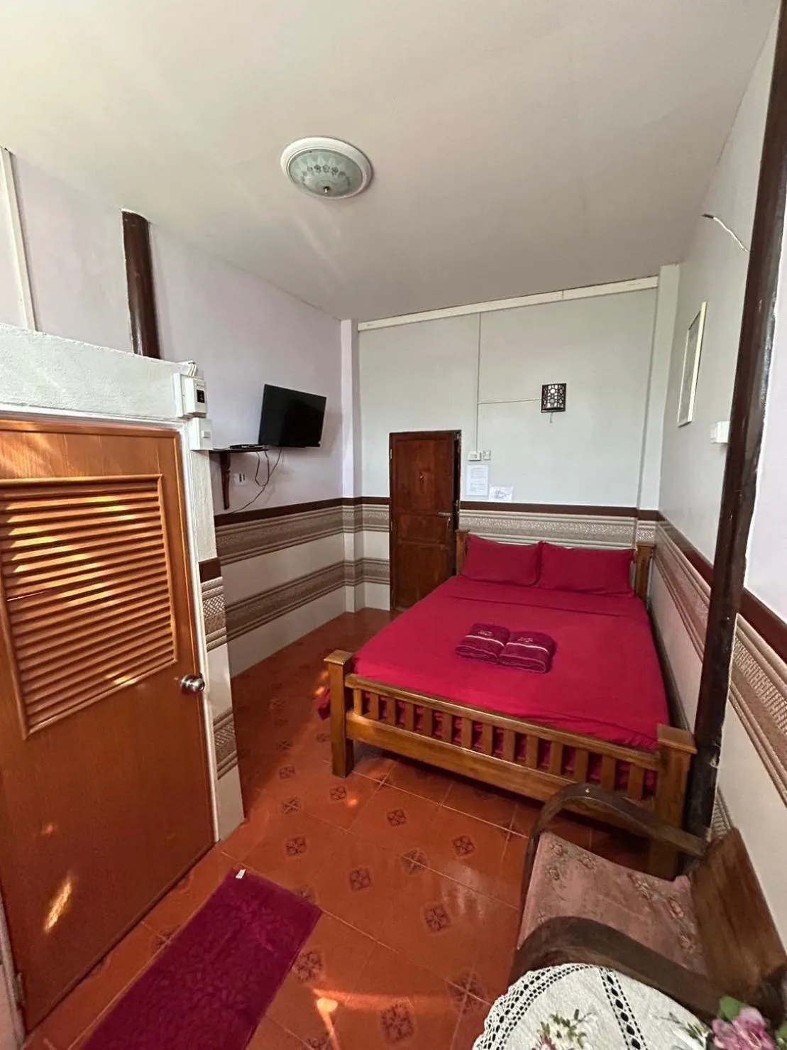 Bed in Baan Are Gong Riverside Homestay