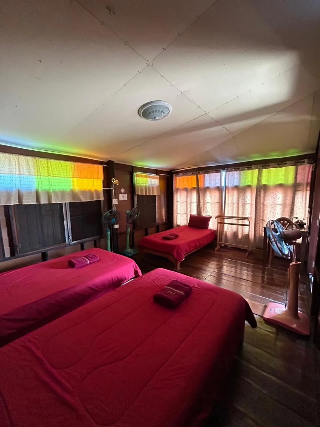 Bed in Baan Are Gong Riverside Homestay