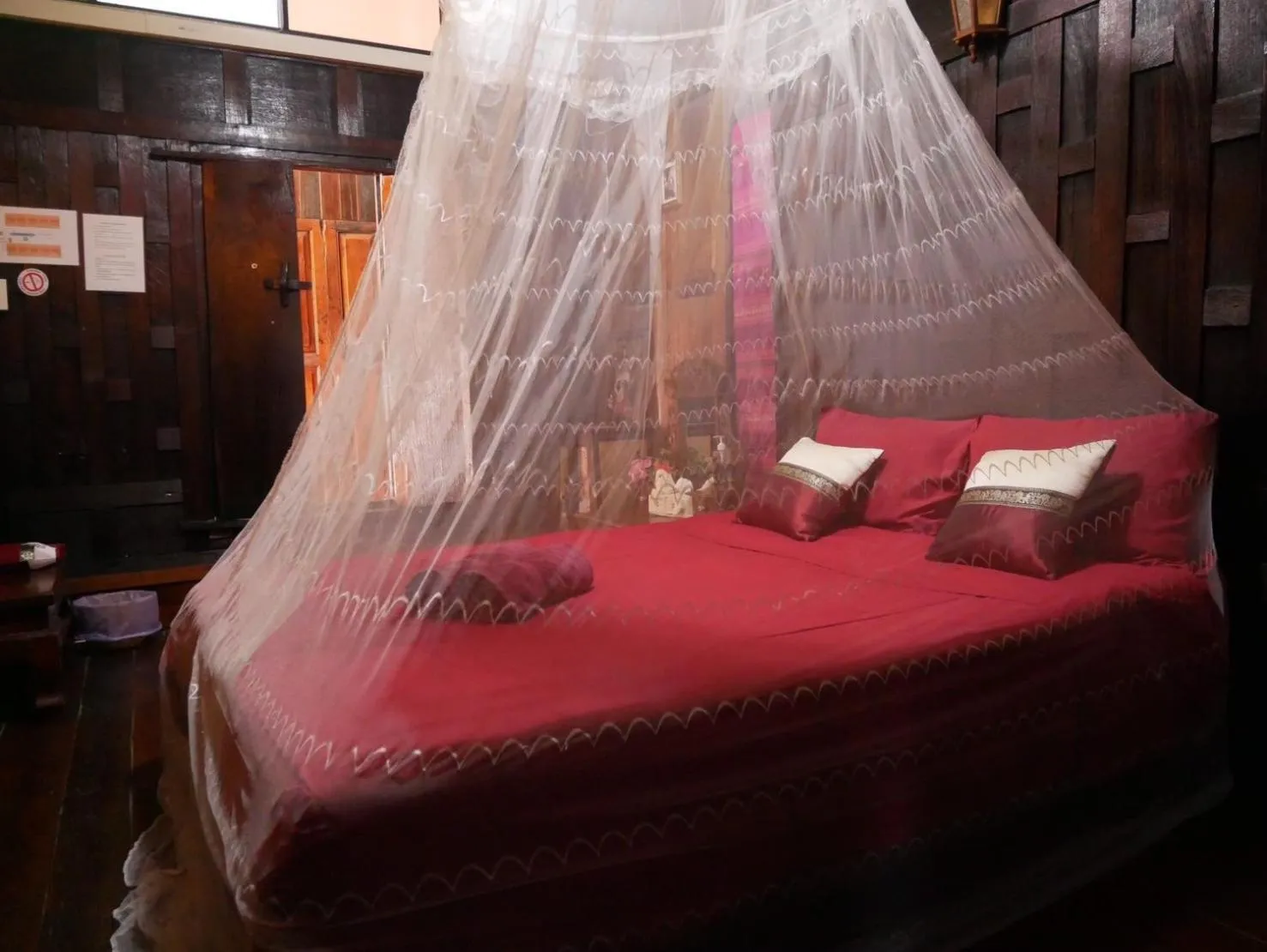 Bed in Baan Are Gong Riverside Homestay
