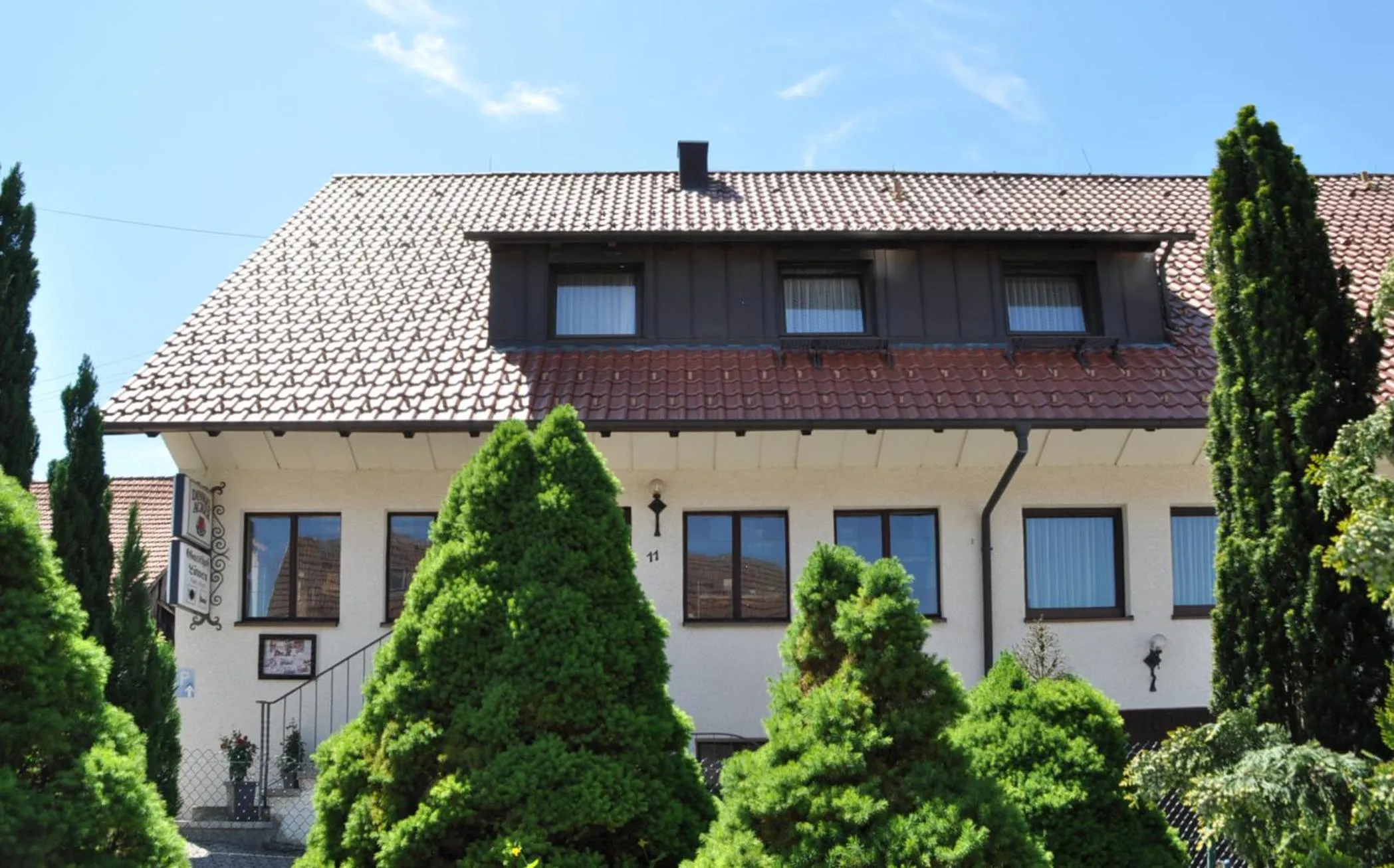 Facade/entrance in Gasthof-Hotel-Löwen