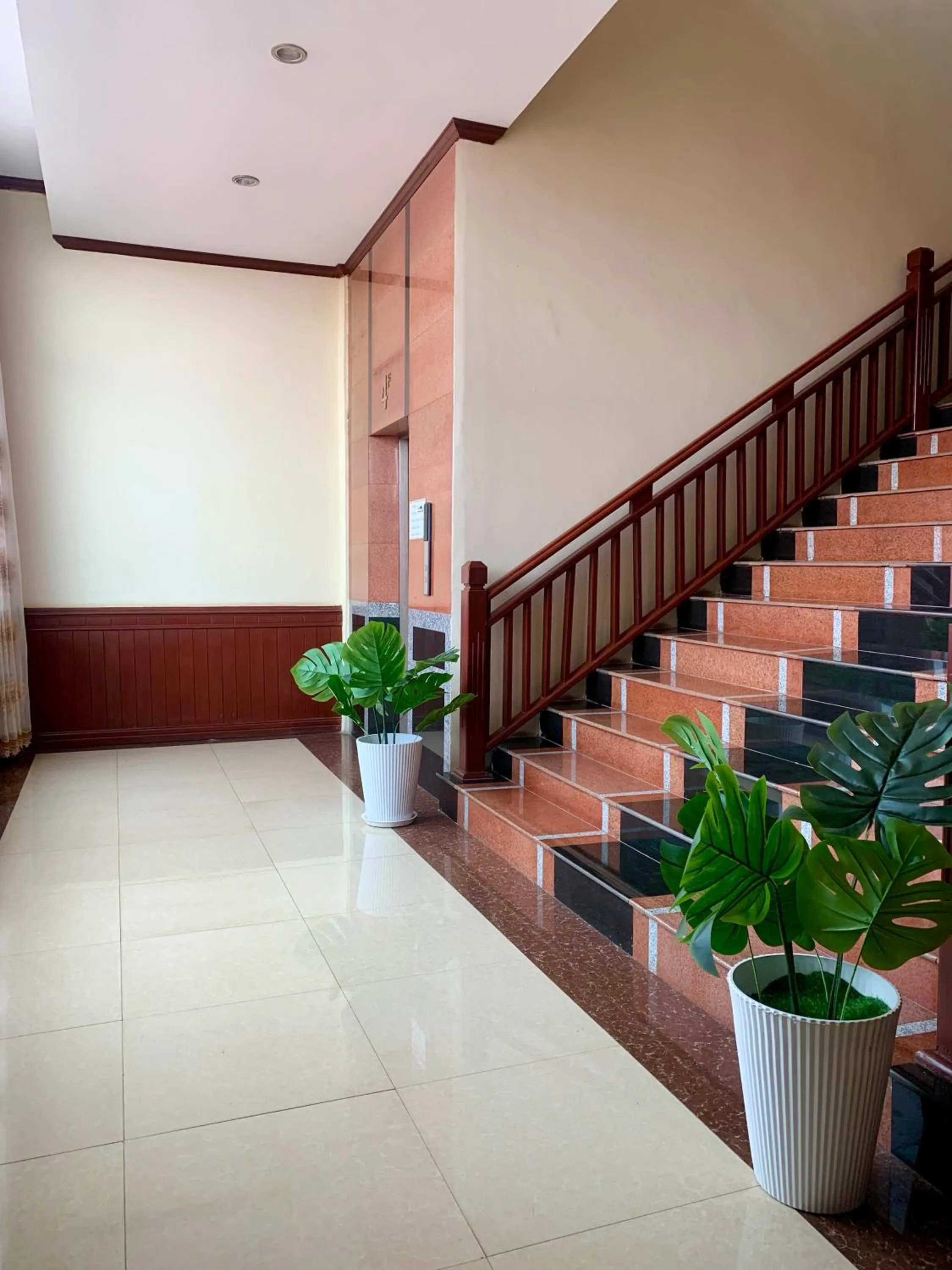 Property building in Sengkeo Hotel