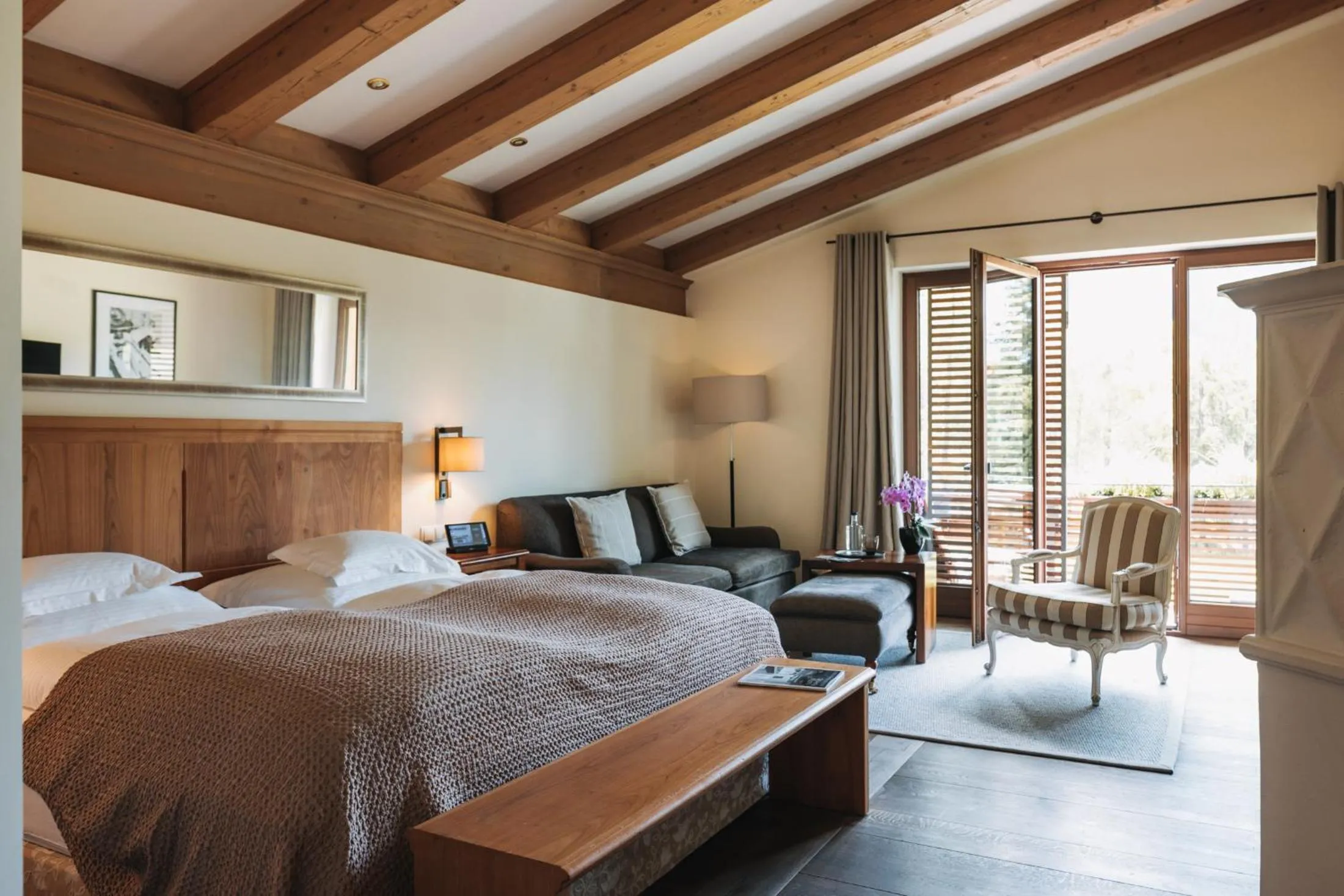 Bed in Hotel Berghof