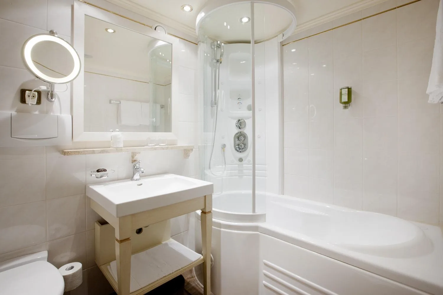 Bathroom in Hotel Berghof