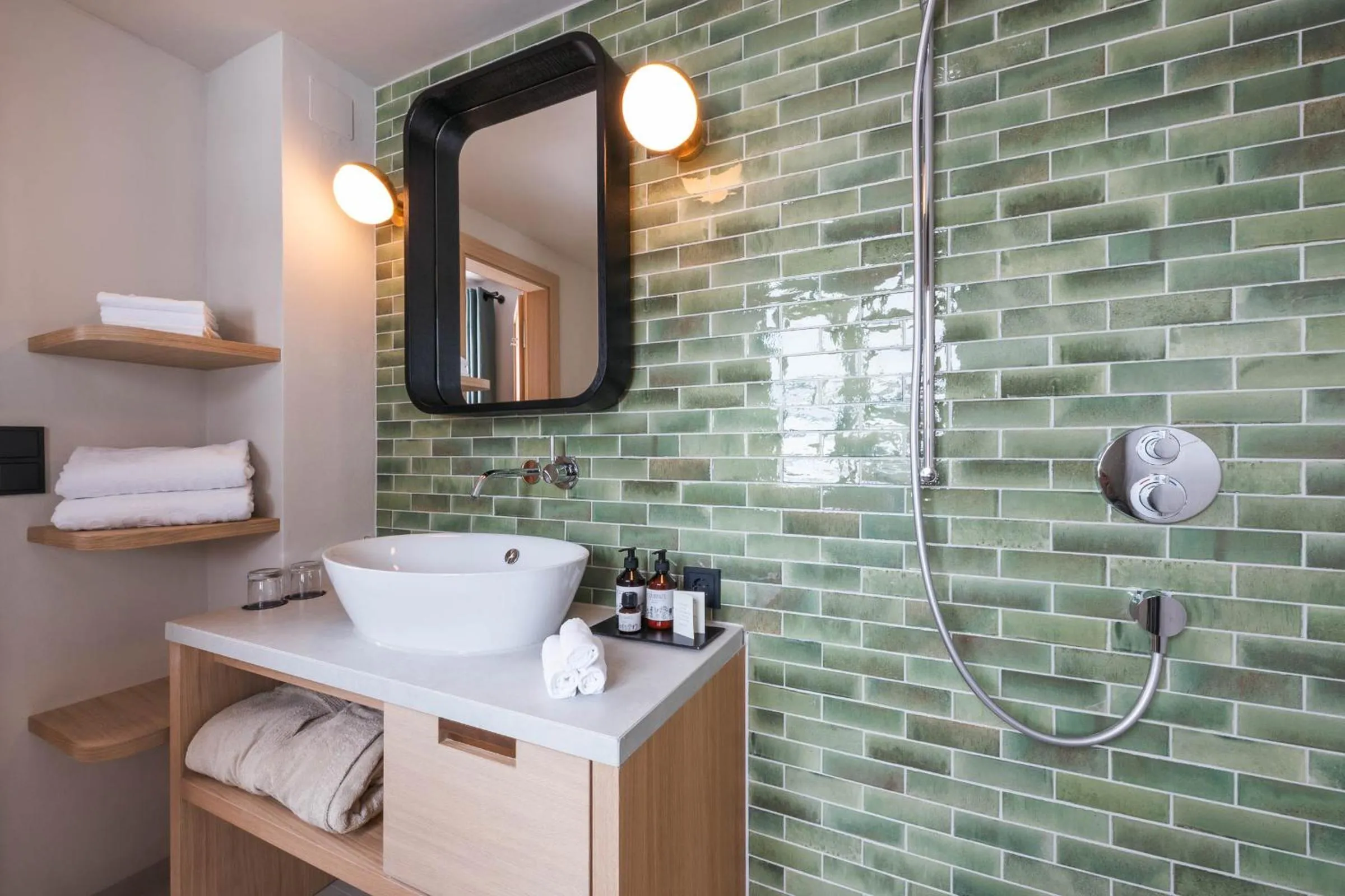 Shower in Hotel Berghof