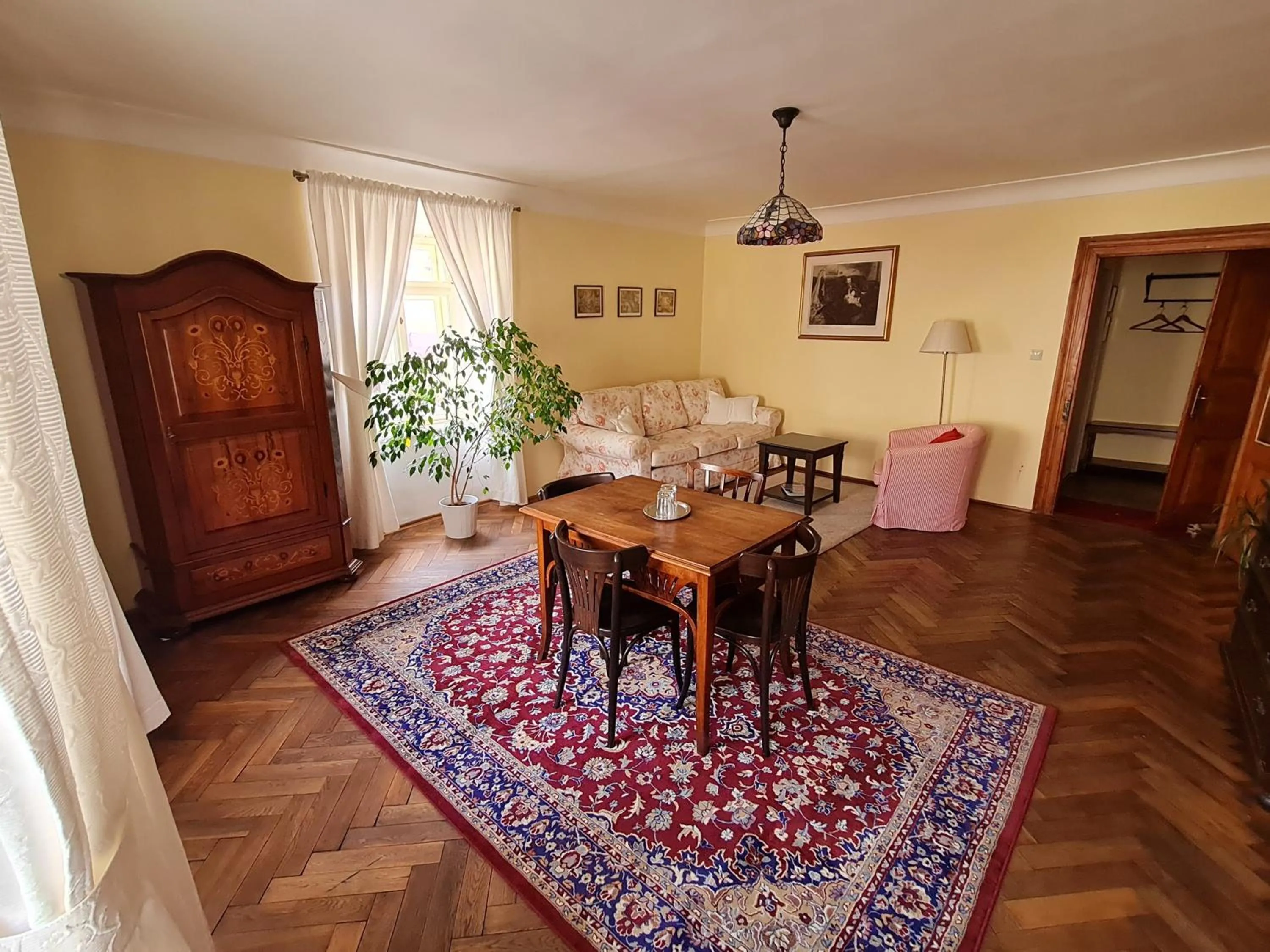 One-Bedroom Apartment in Penzion Nostalgia
