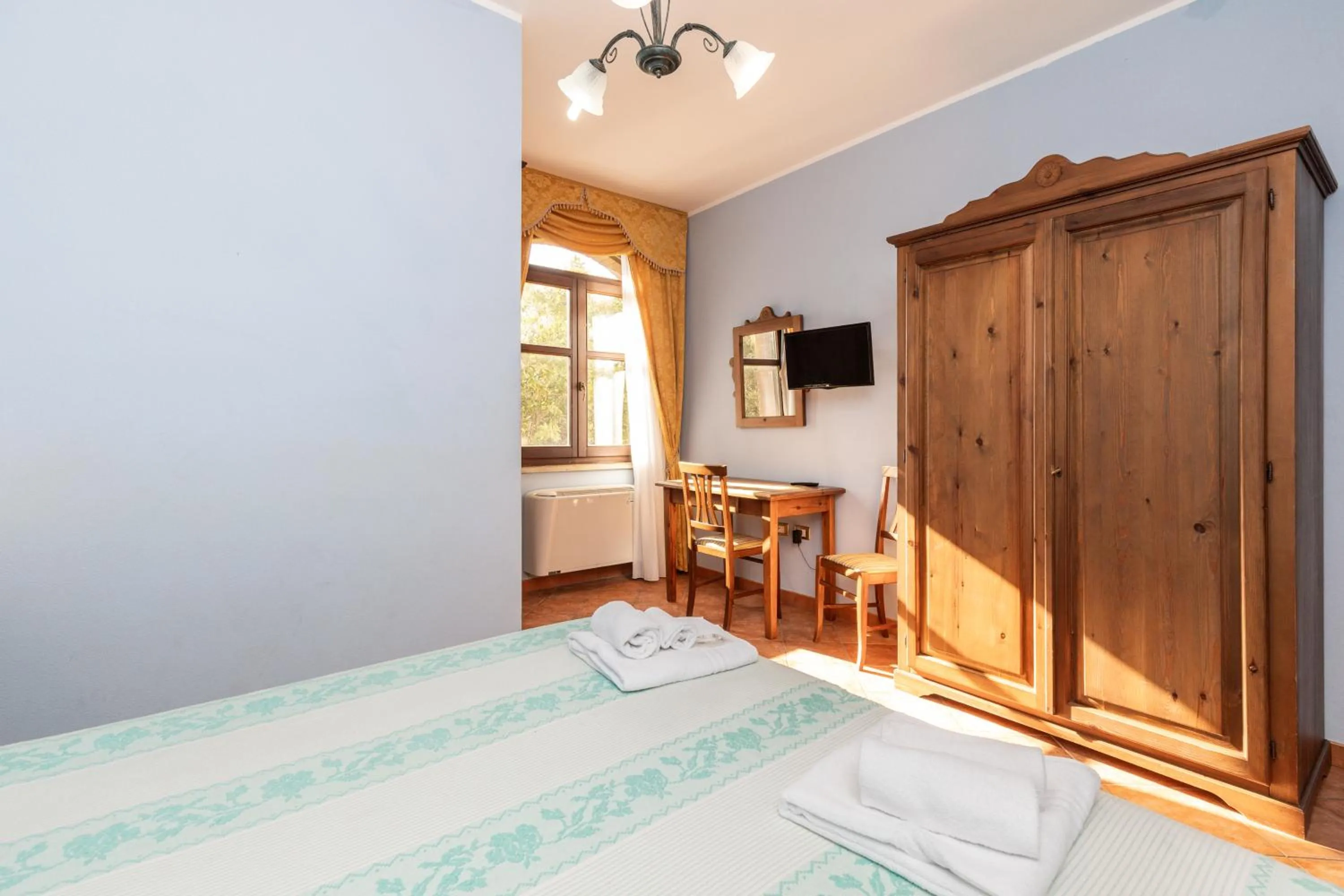 Bed in Hotel Funtana Noa