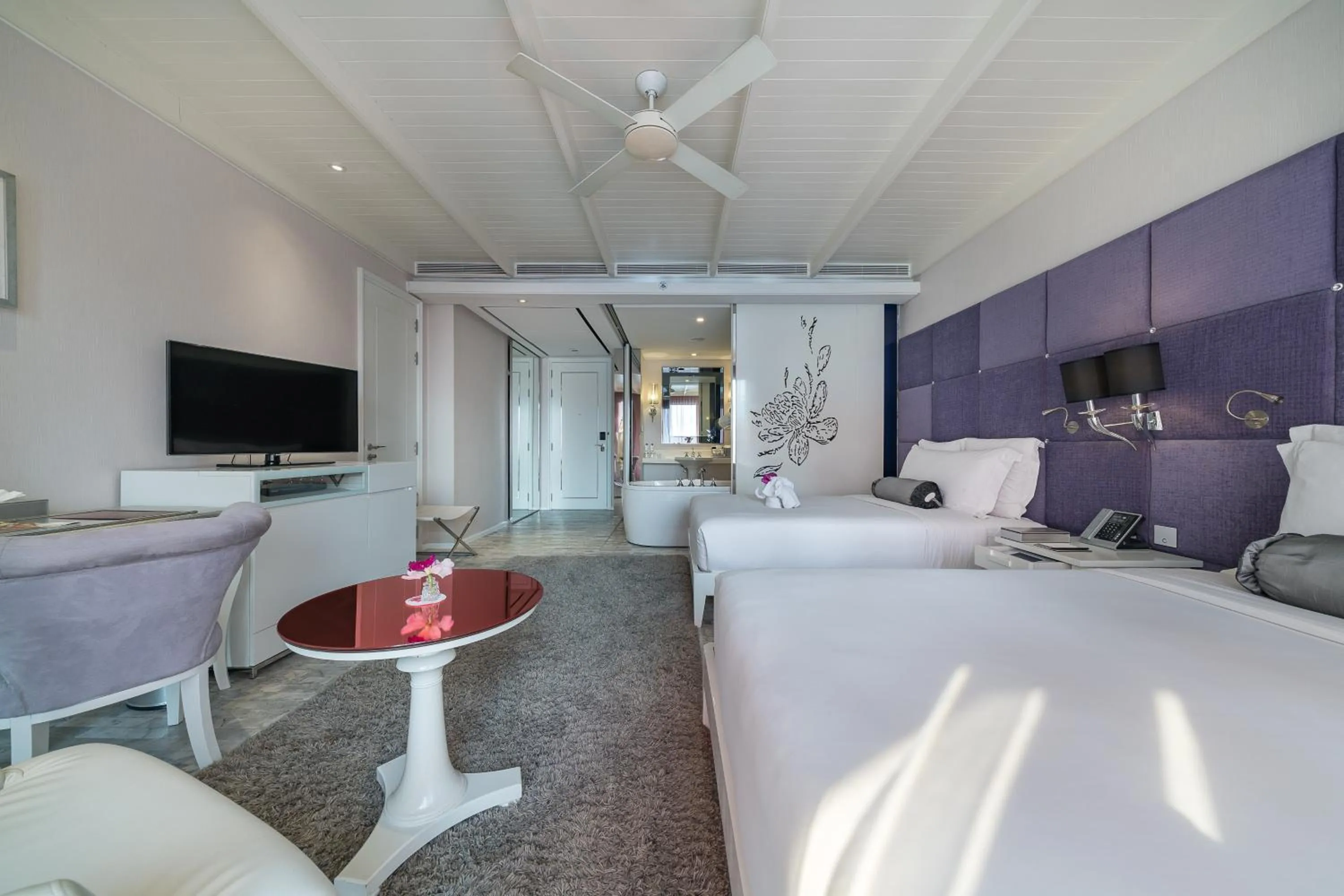 Photo of the whole room, Bed in Hua Chang Heritage Hotel