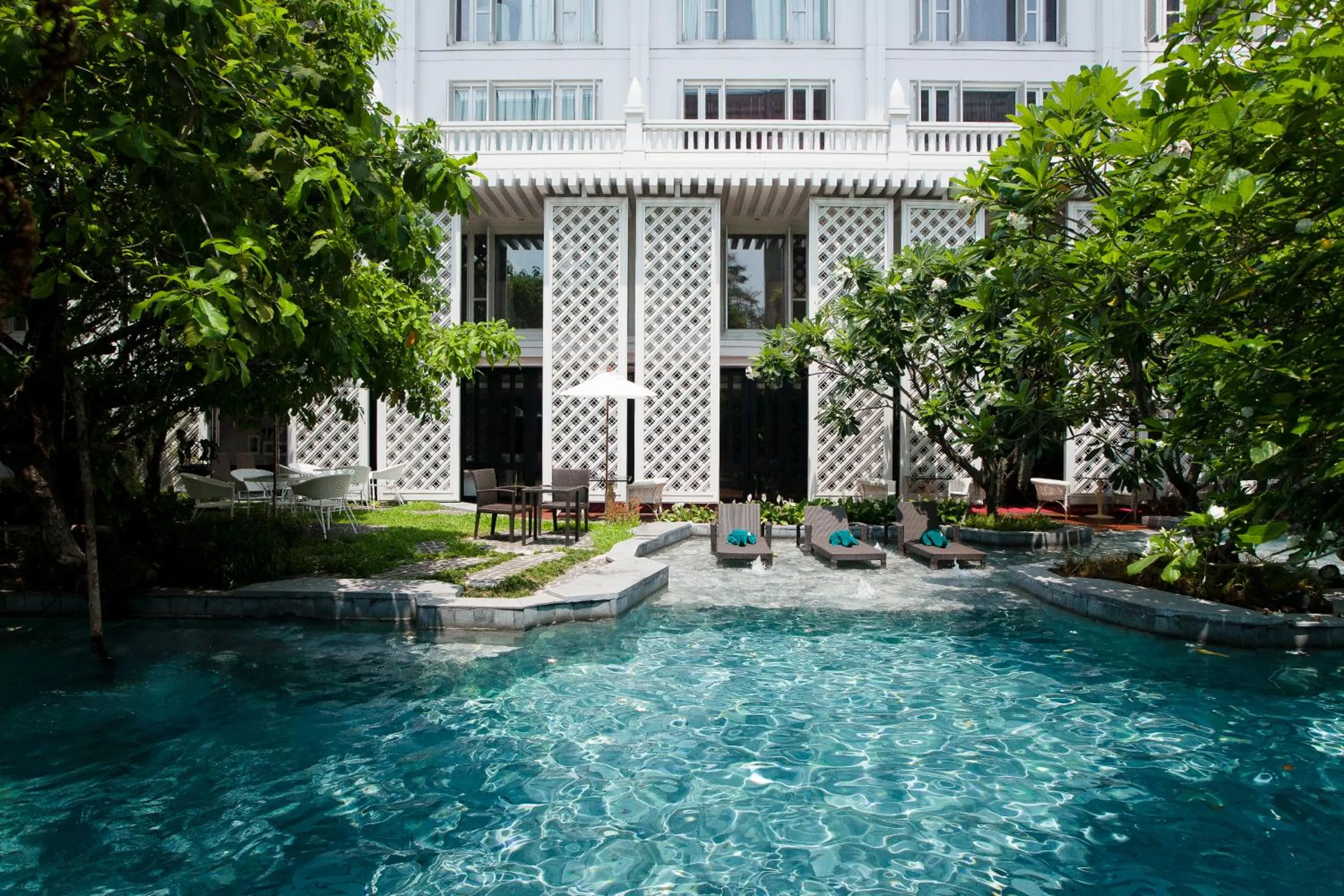 Swimming pool in Hua Chang Heritage Hotel