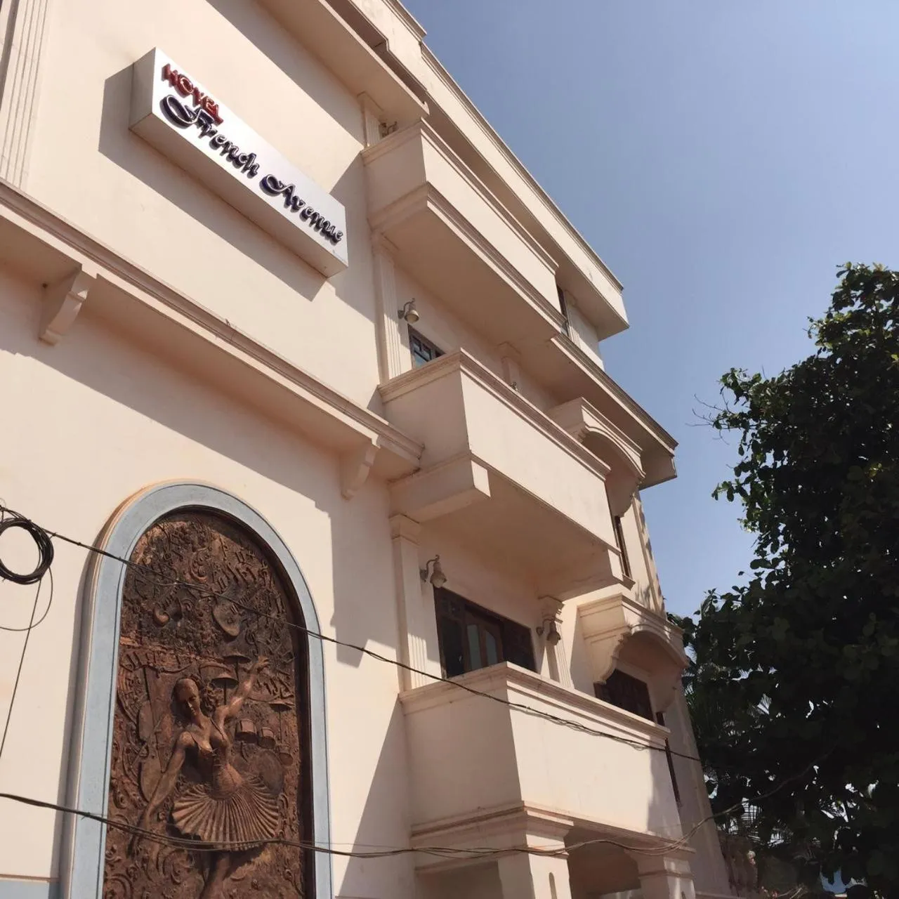 Property building in French Avenue