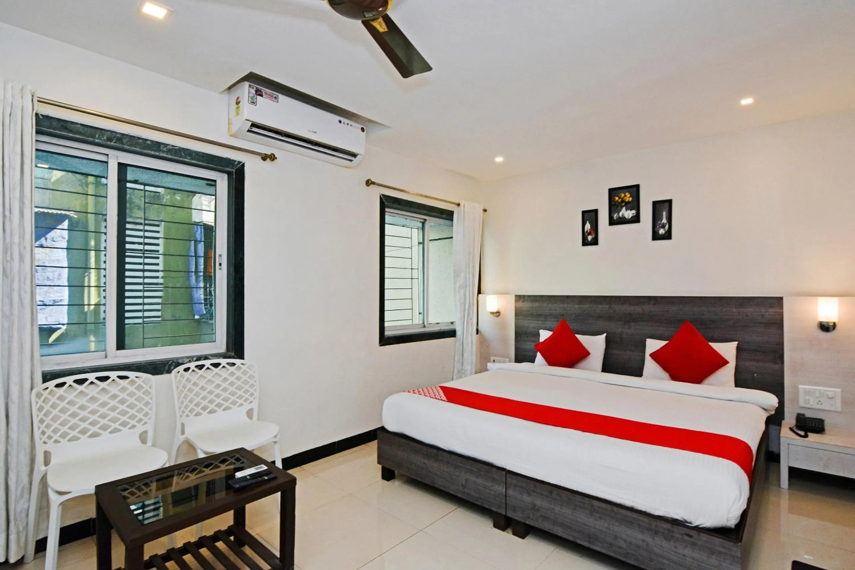 Bedroom in Hotel O Ashwarya Service Apartment