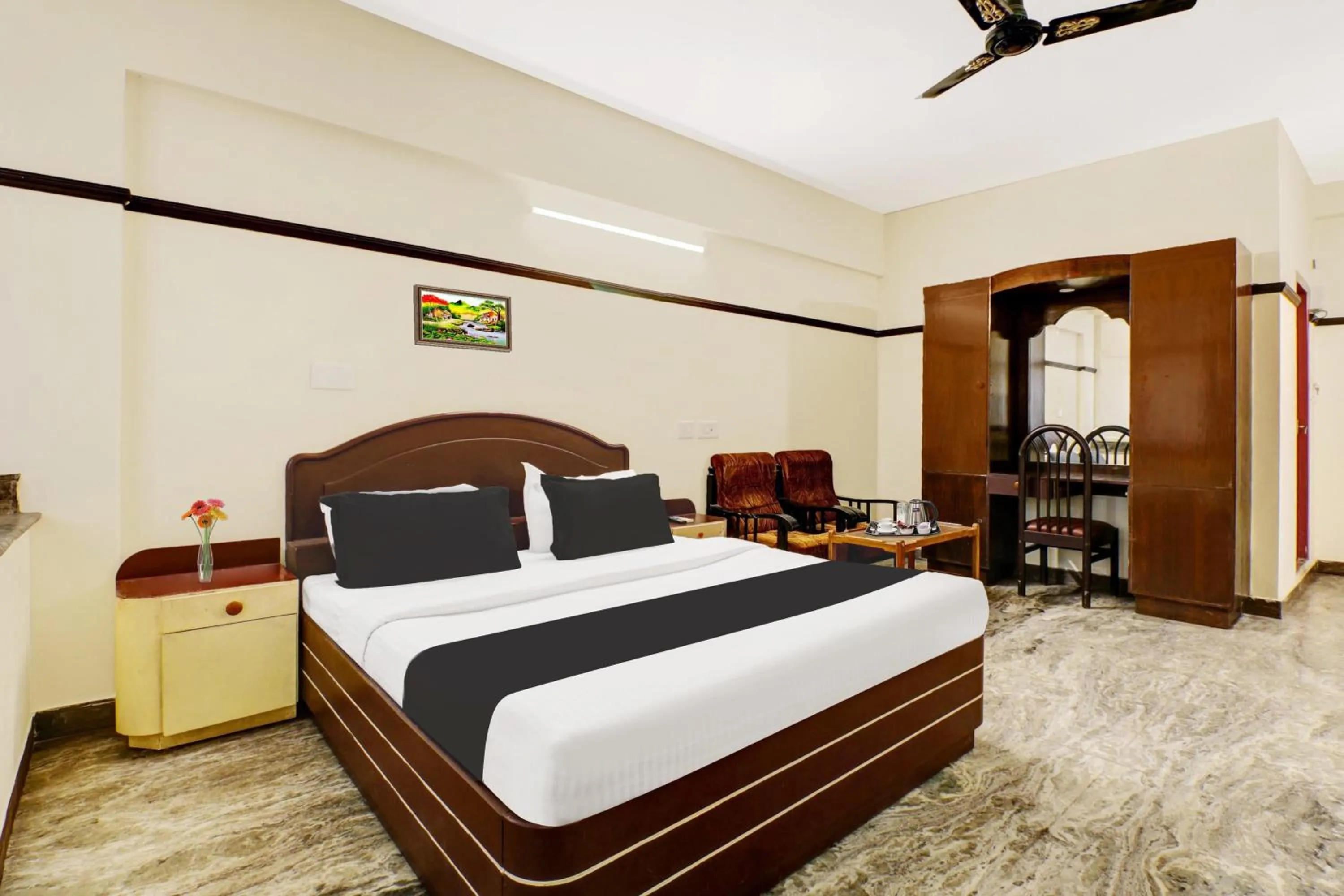 Bedroom, Bed in Super Hotel O East Nada