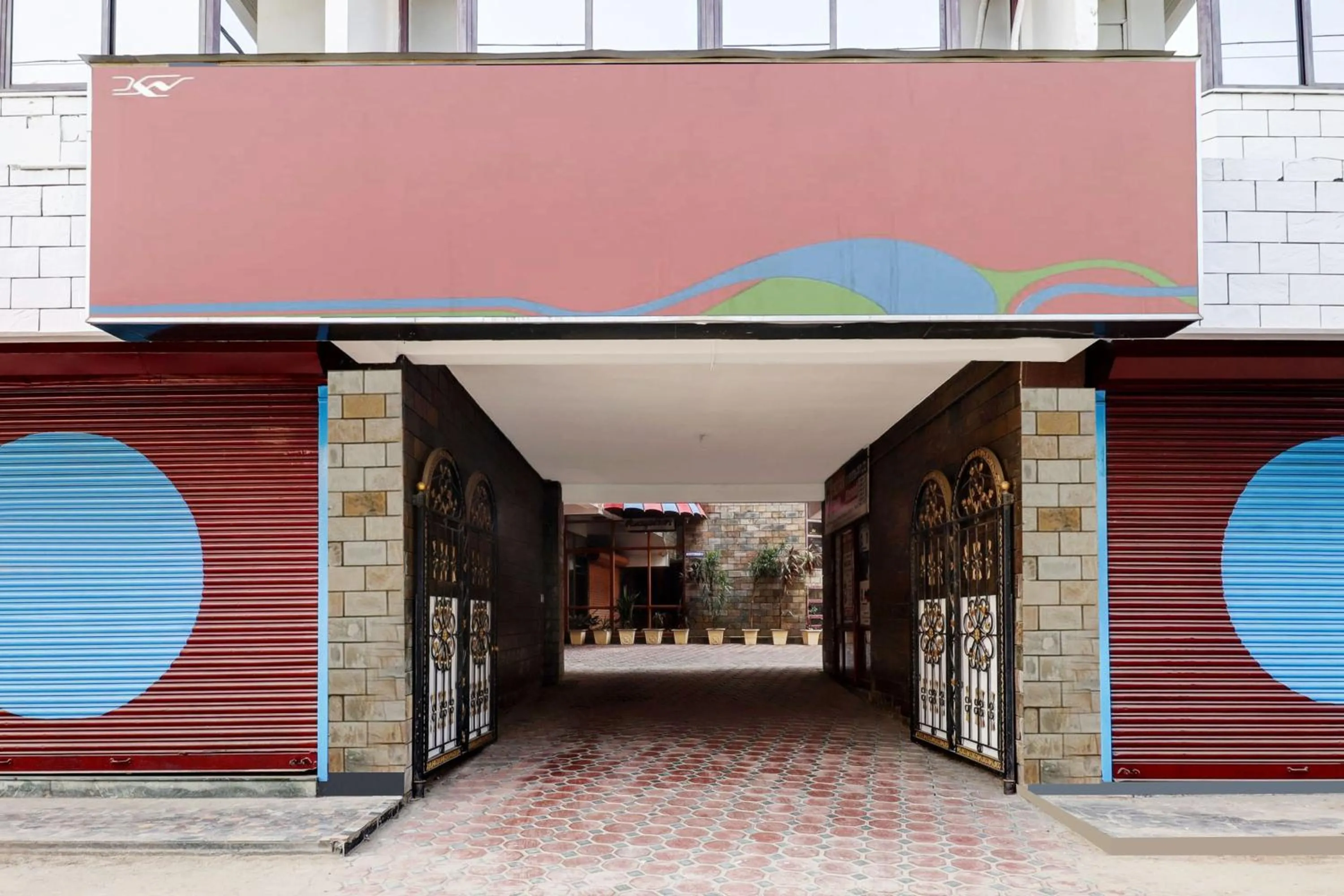 Facade/entrance in Super Hotel O East Nada