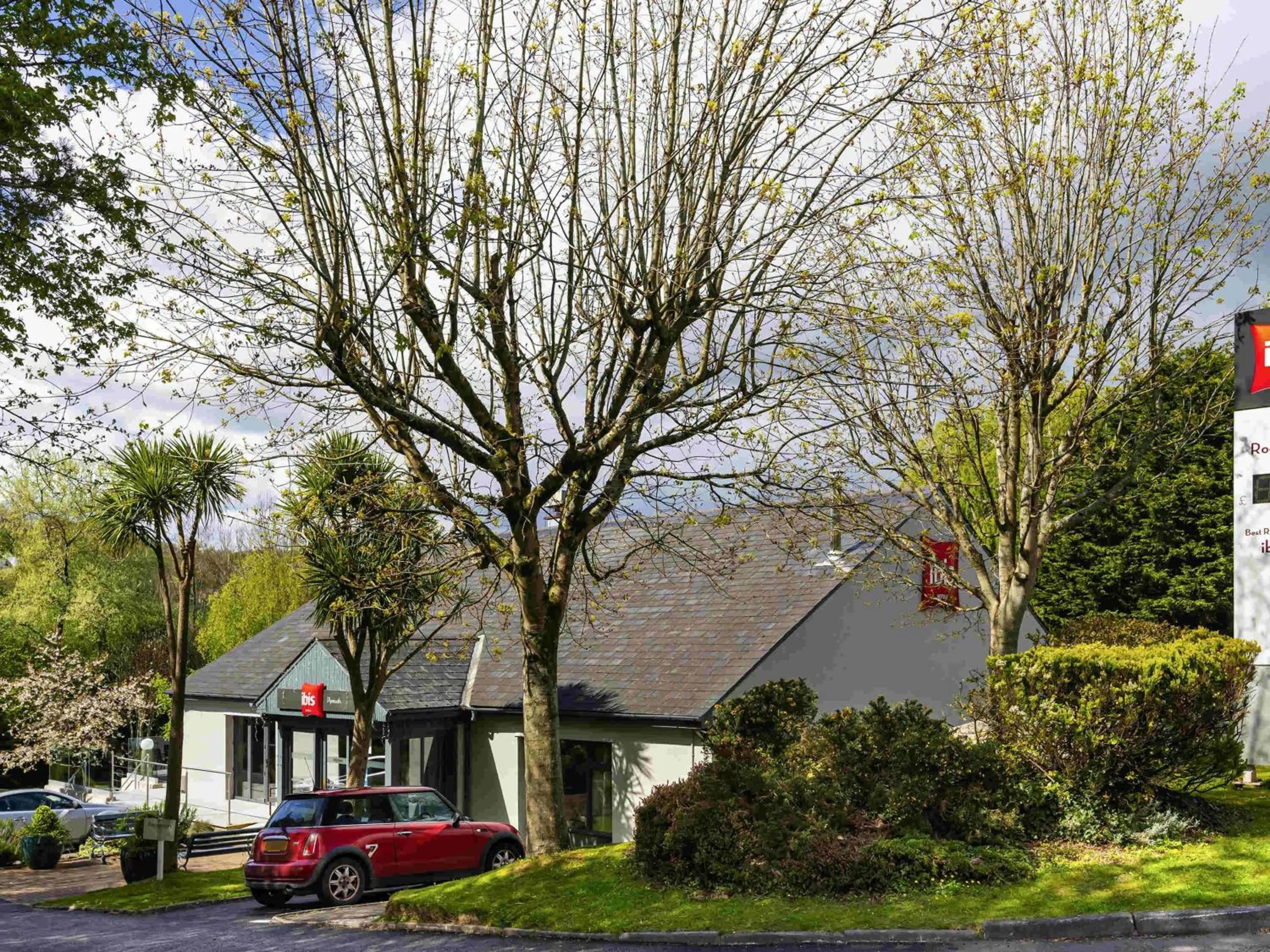 Property building in ibis Plymouth