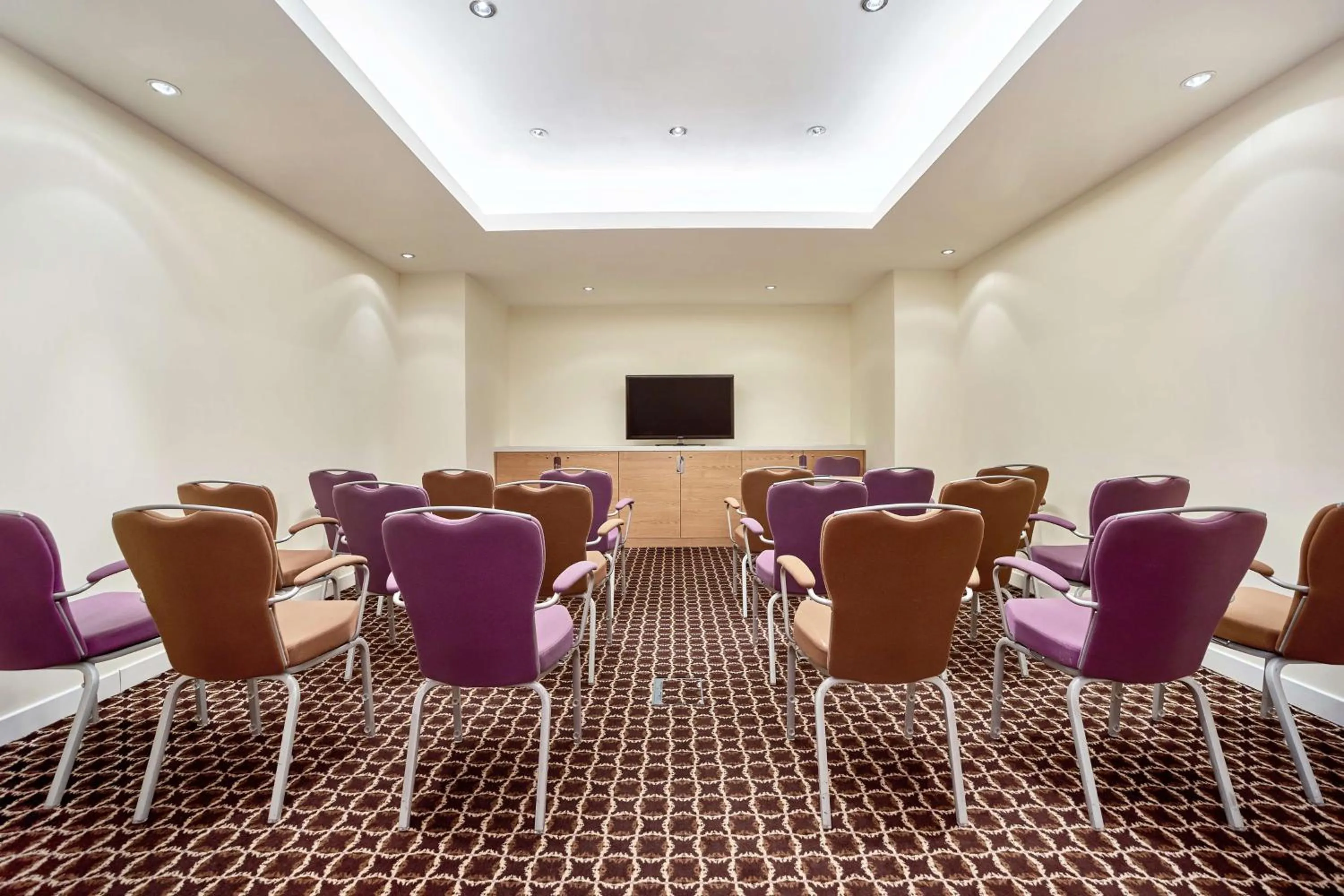 Meeting/conference room in Radisson Blu Resort Bukovel