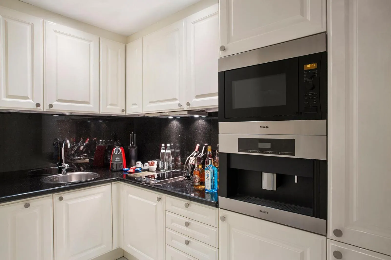 Kitchen or kitchenette in The Grand Tarabya Managed by Accor