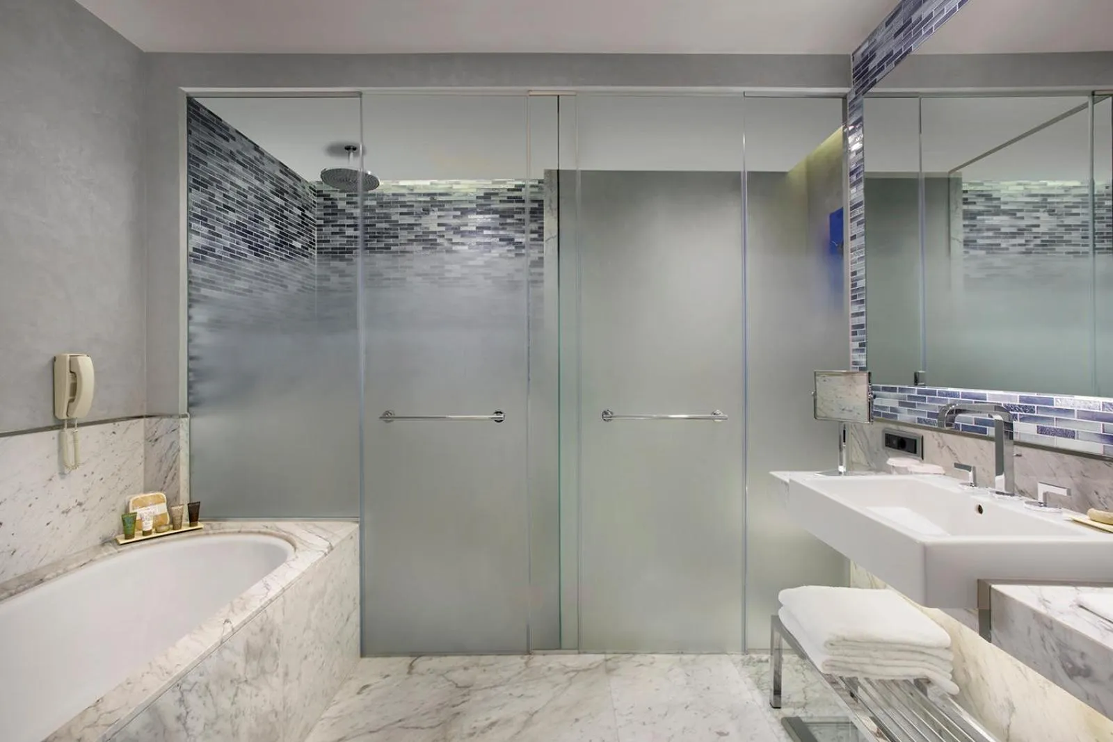 Shower in The Grand Tarabya Managed by Accor