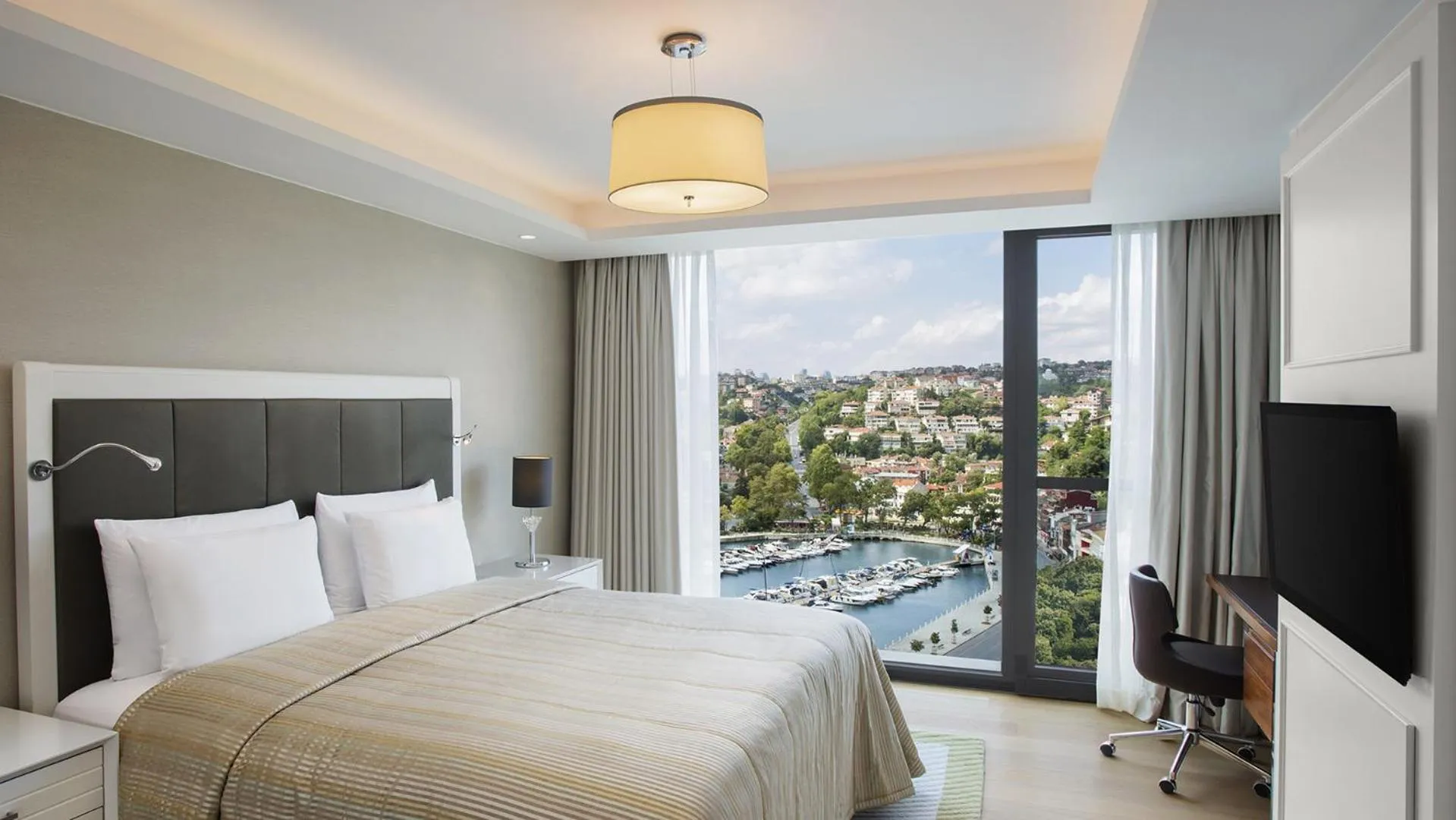 Bed in The Grand Tarabya Managed by Accor