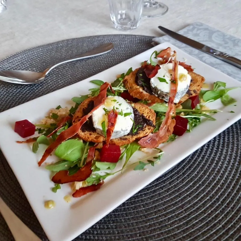 Food in Fonsegre Chambres d'Hôtes
