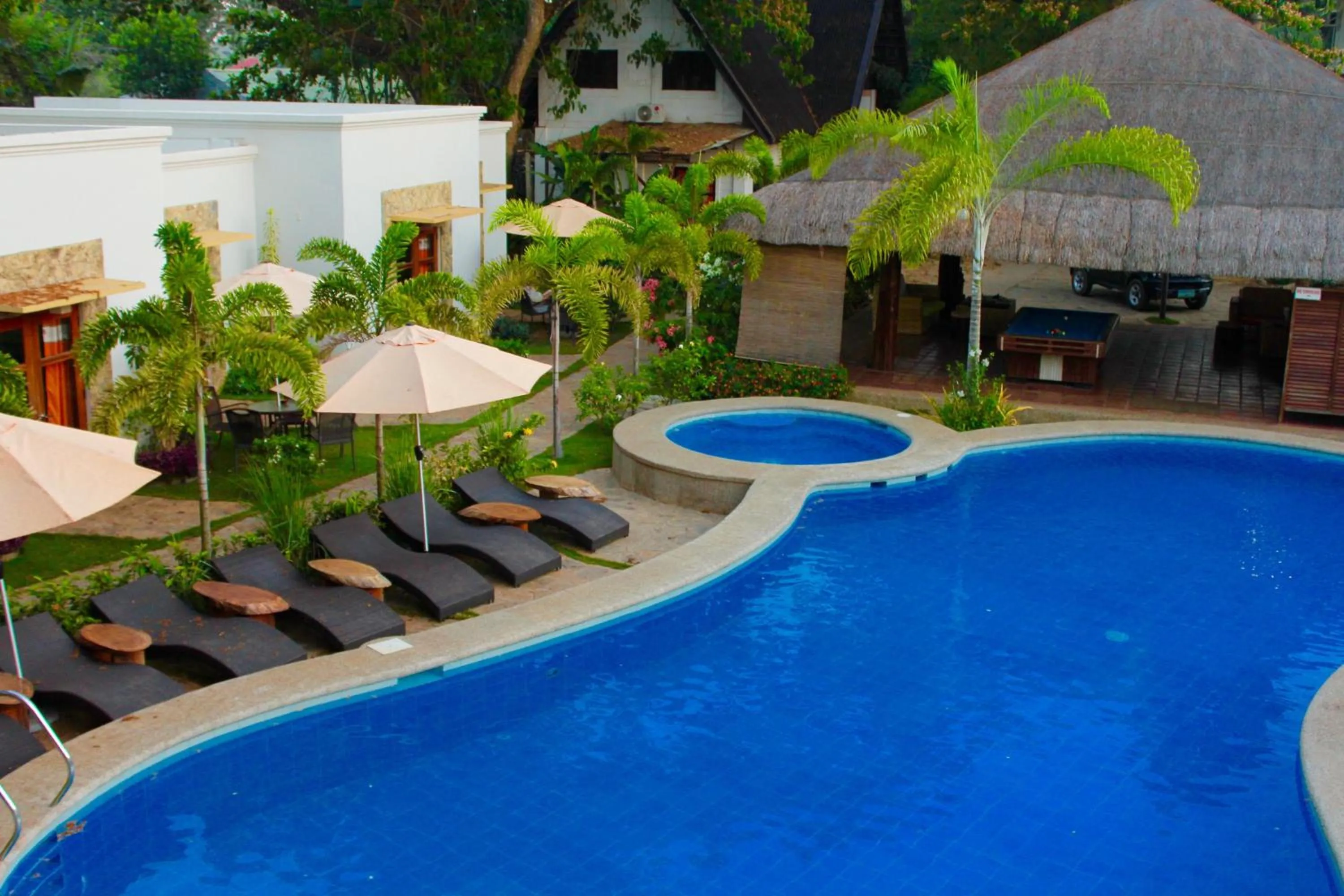Pool view in Acacia Tree Garden Hotel