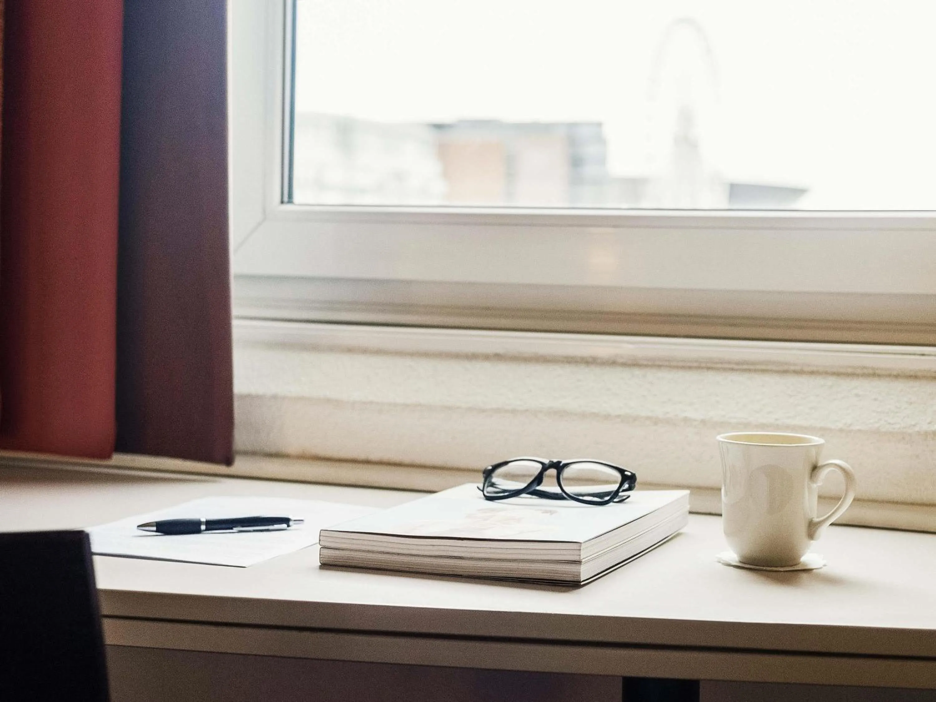 Bedroom in ibis London Thurrock M25