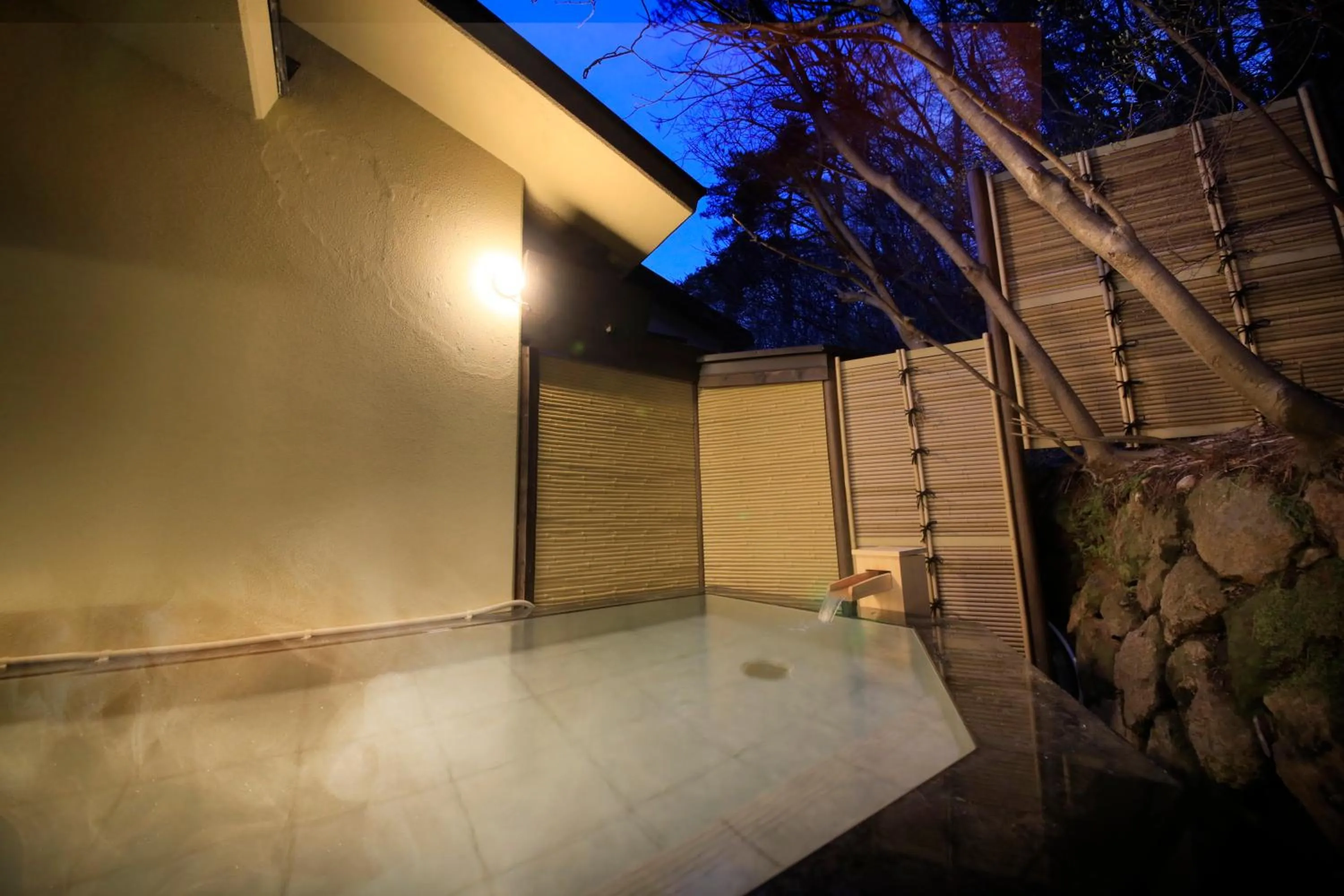 Hot Spring Bath in Naruko Fuga