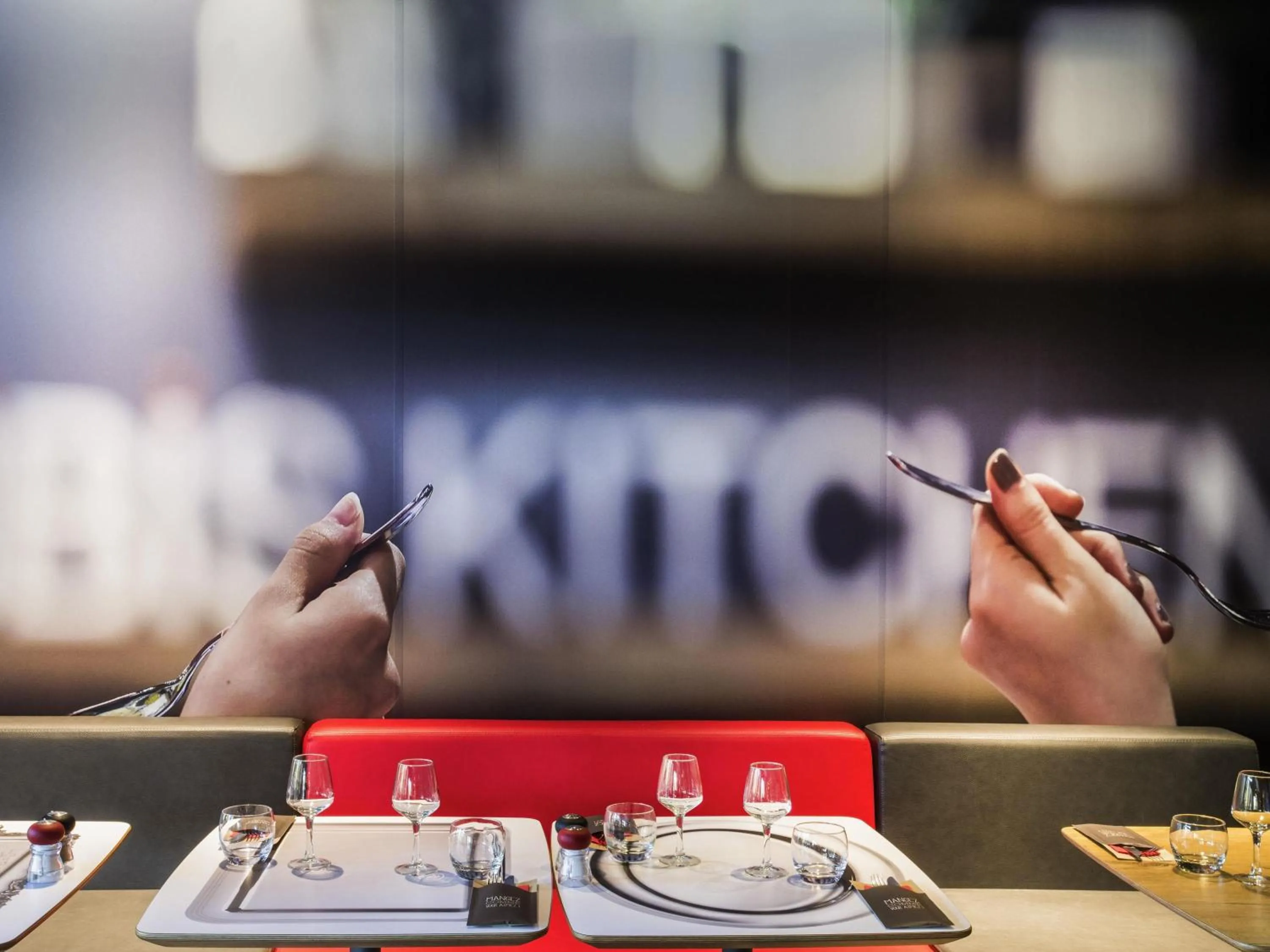 Restaurant/places to eat in ibis London Elstree Borehamwood