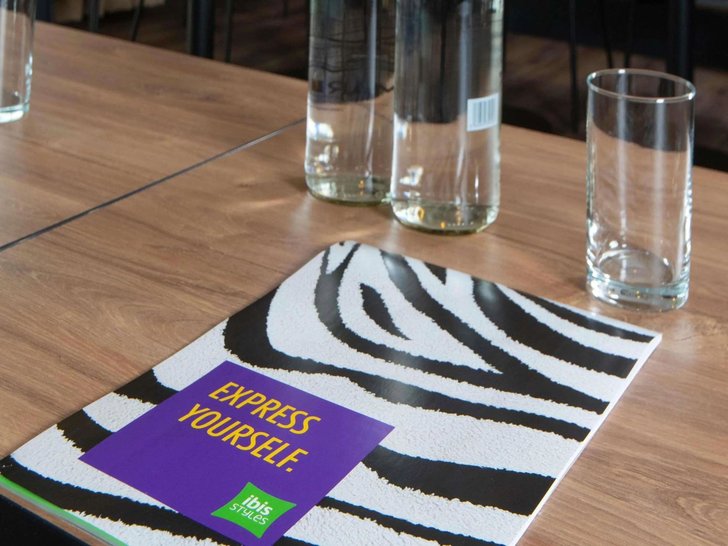 Meeting/conference room in ibis Styles London Gatwick Airport