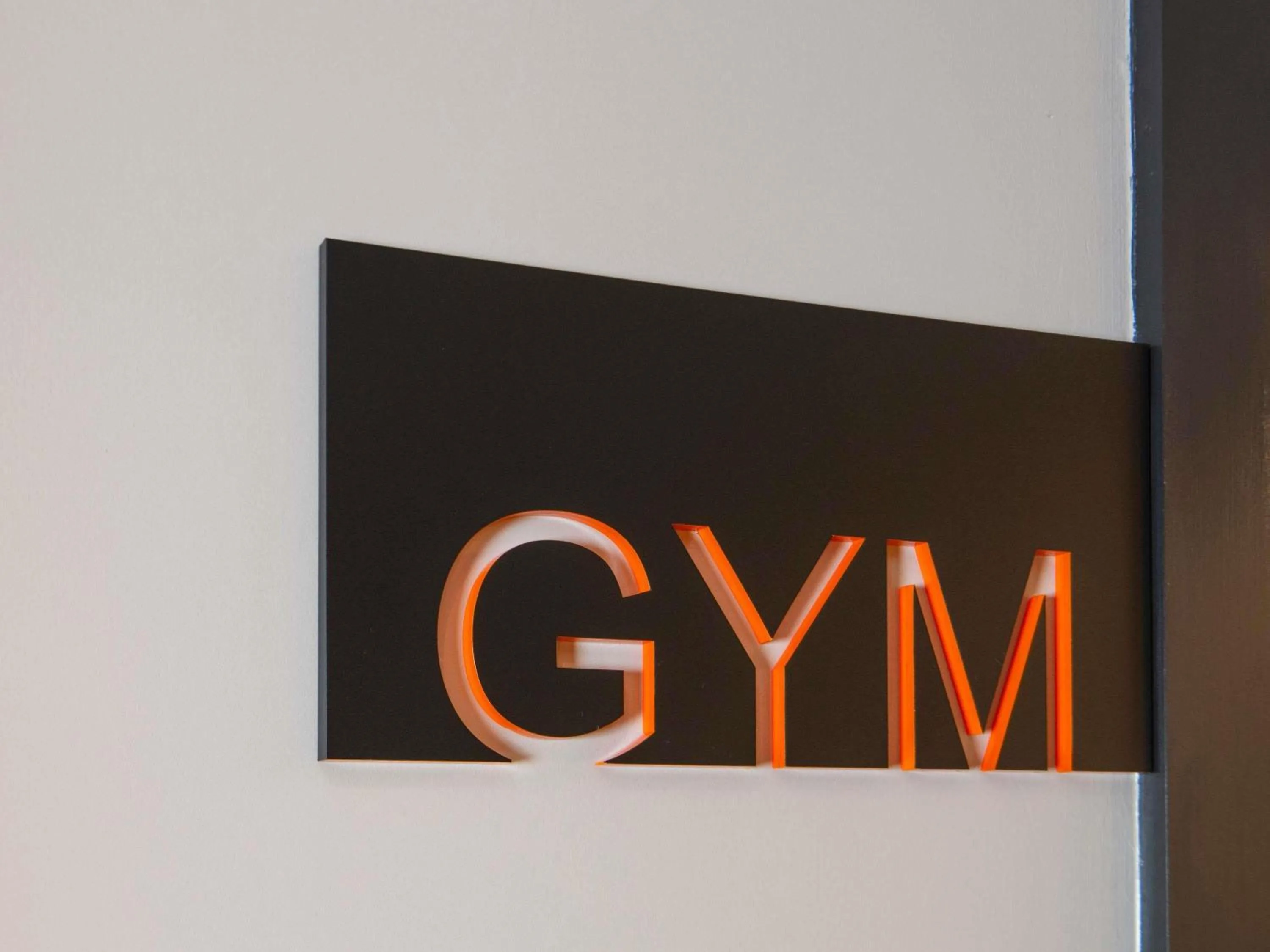 Fitness centre/facilities in ibis Styles London Gatwick Airport