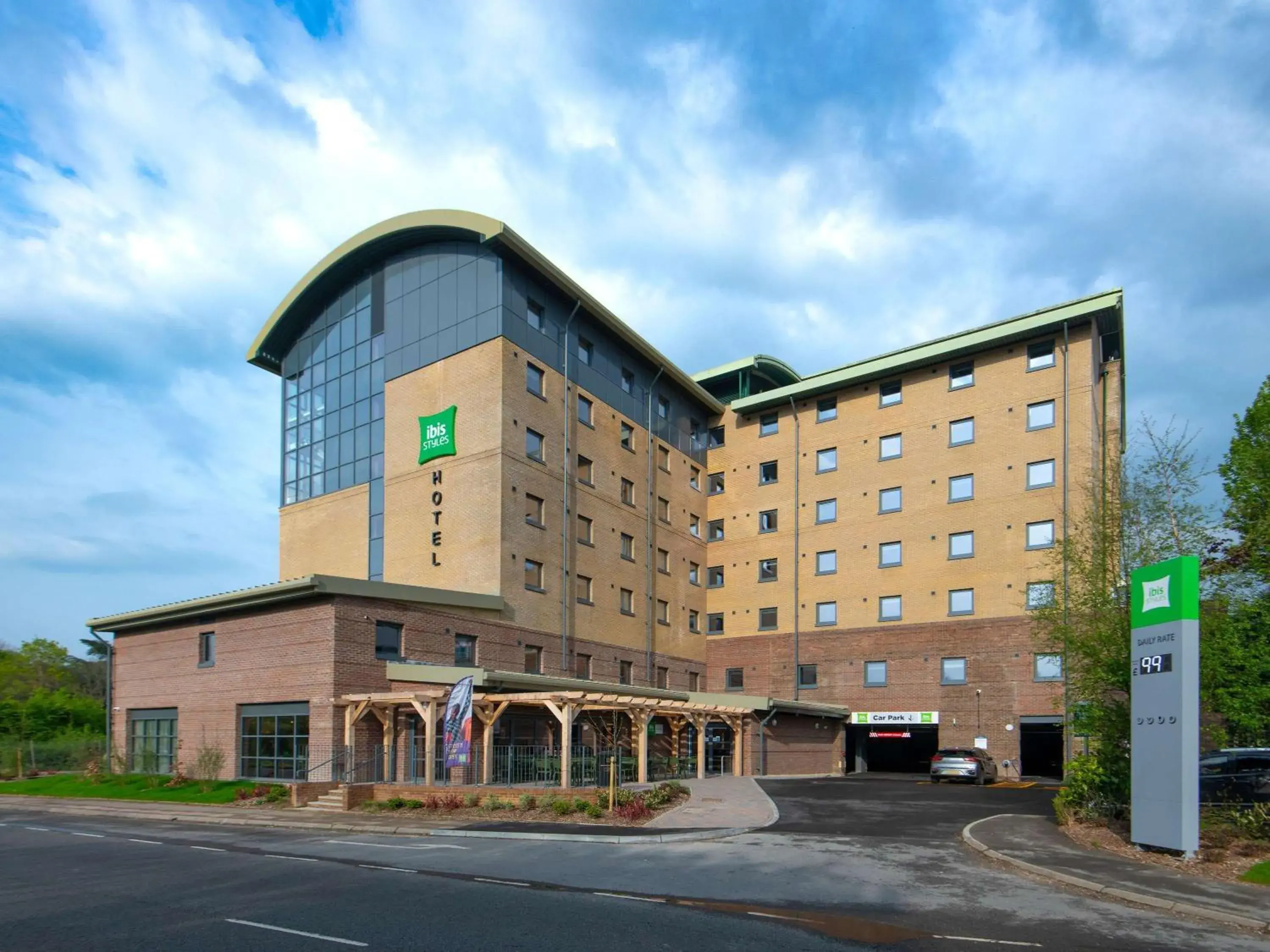 ibis Styles London Gatwick Airport ibis Styles London Gatwick Airport