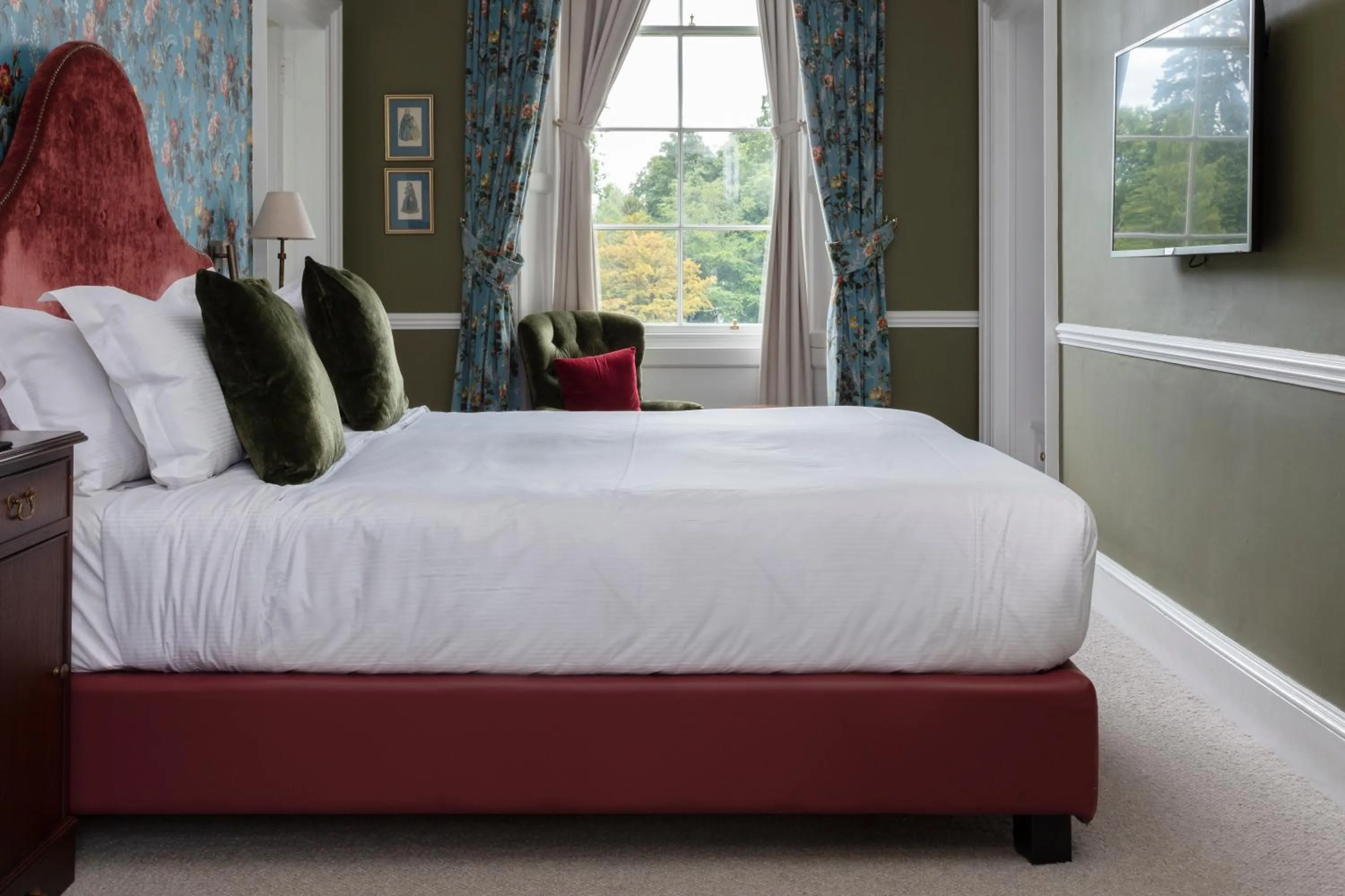 Bed in SCHLOSS Roxburghe, part of Destination by Hyatt