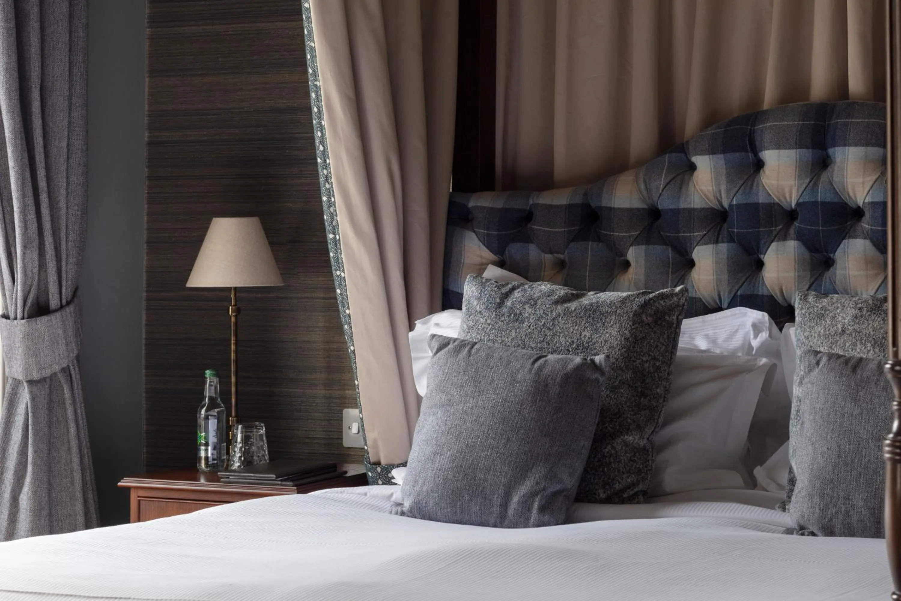 Bed in SCHLOSS Roxburghe, part of Destination by Hyatt