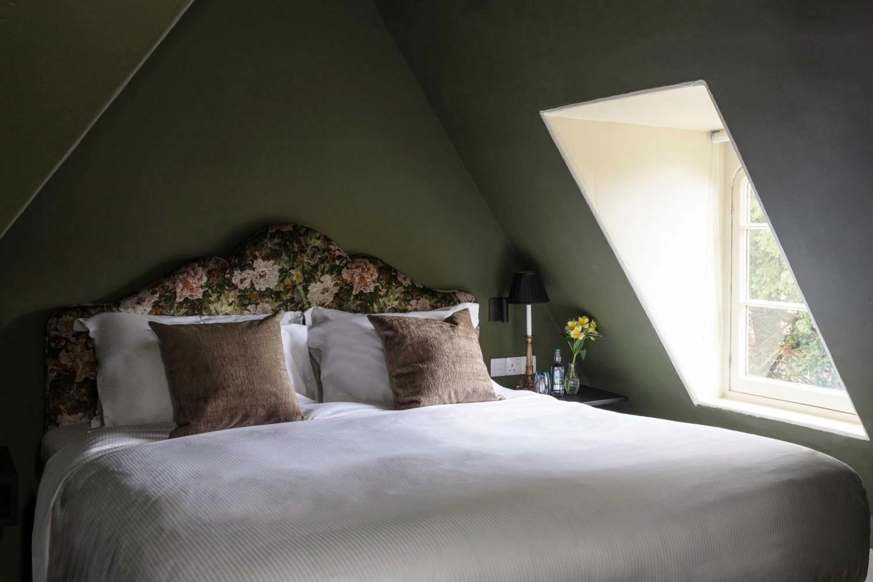 Bed in SCHLOSS Roxburghe, part of Destination by Hyatt