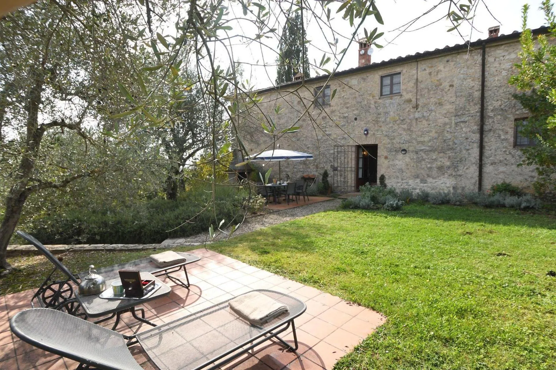 La Taverna