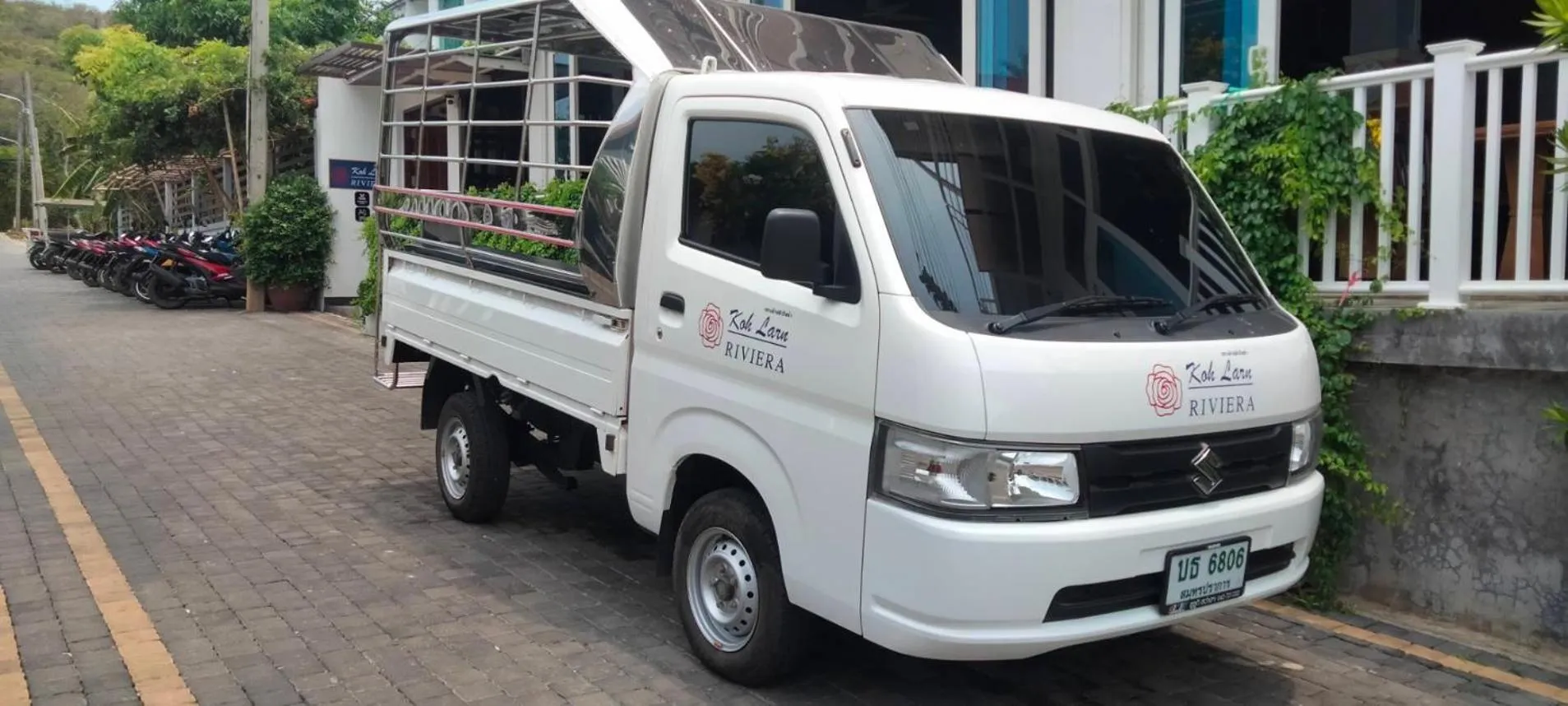 shuttle in Koh Larn Riviera
