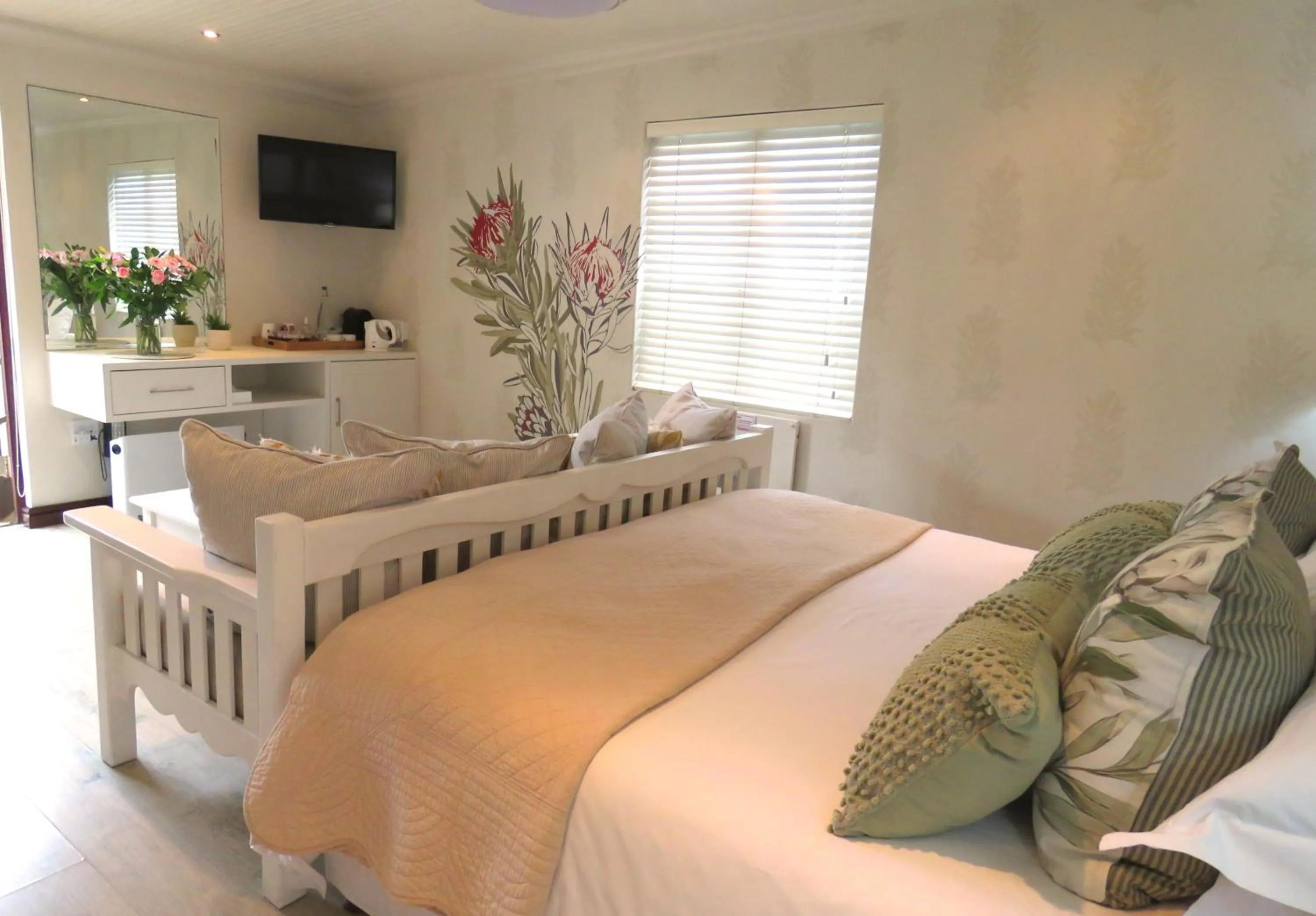 Deluxe King Suite in The Potting Shed Guest House