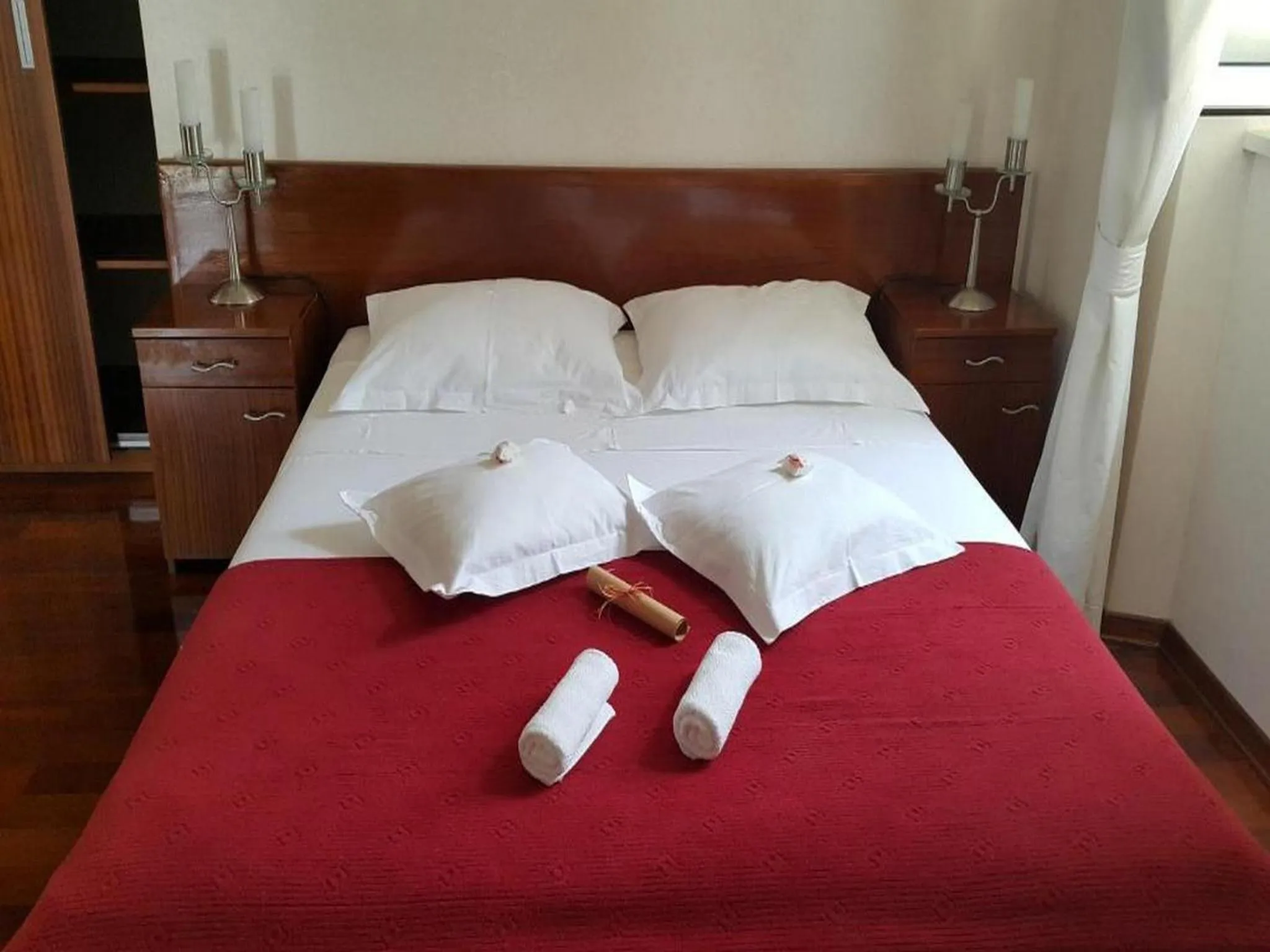 Bedroom in Villa Slika