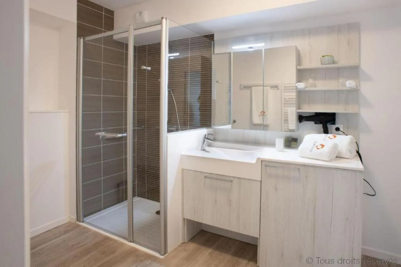 Bathroom in DOMITYS L'AIGRETTE BLEUE