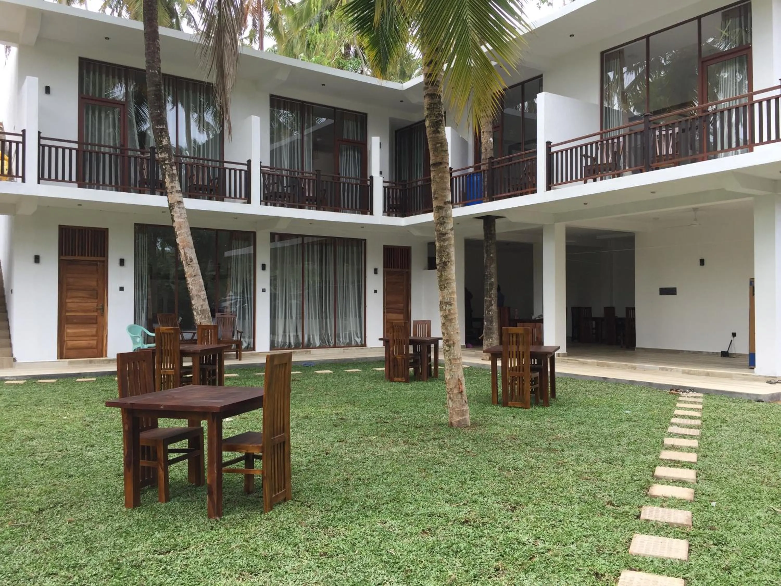 Facade/entrance in Bay Hiriketiya