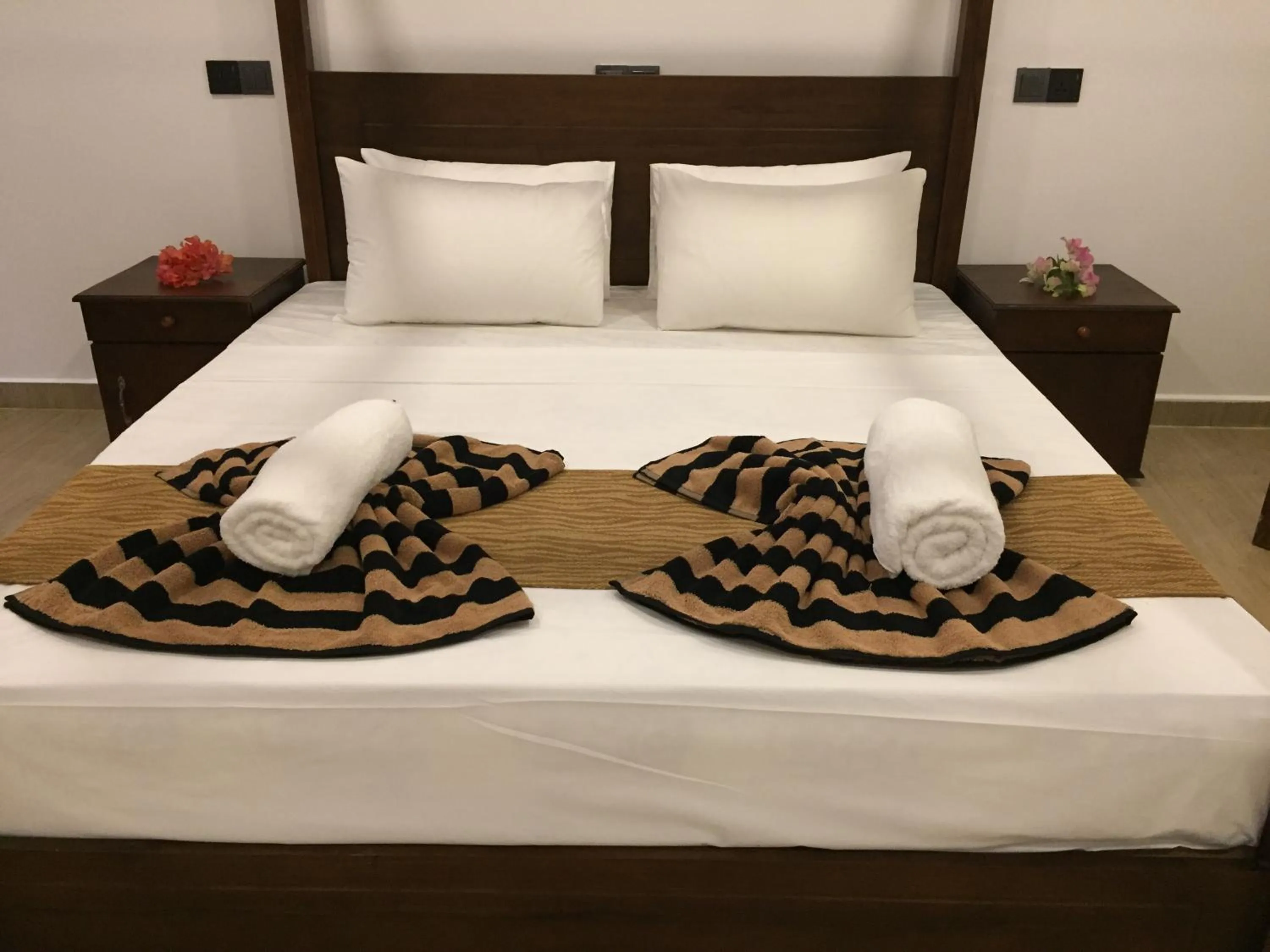 Bed in Bay Hiriketiya