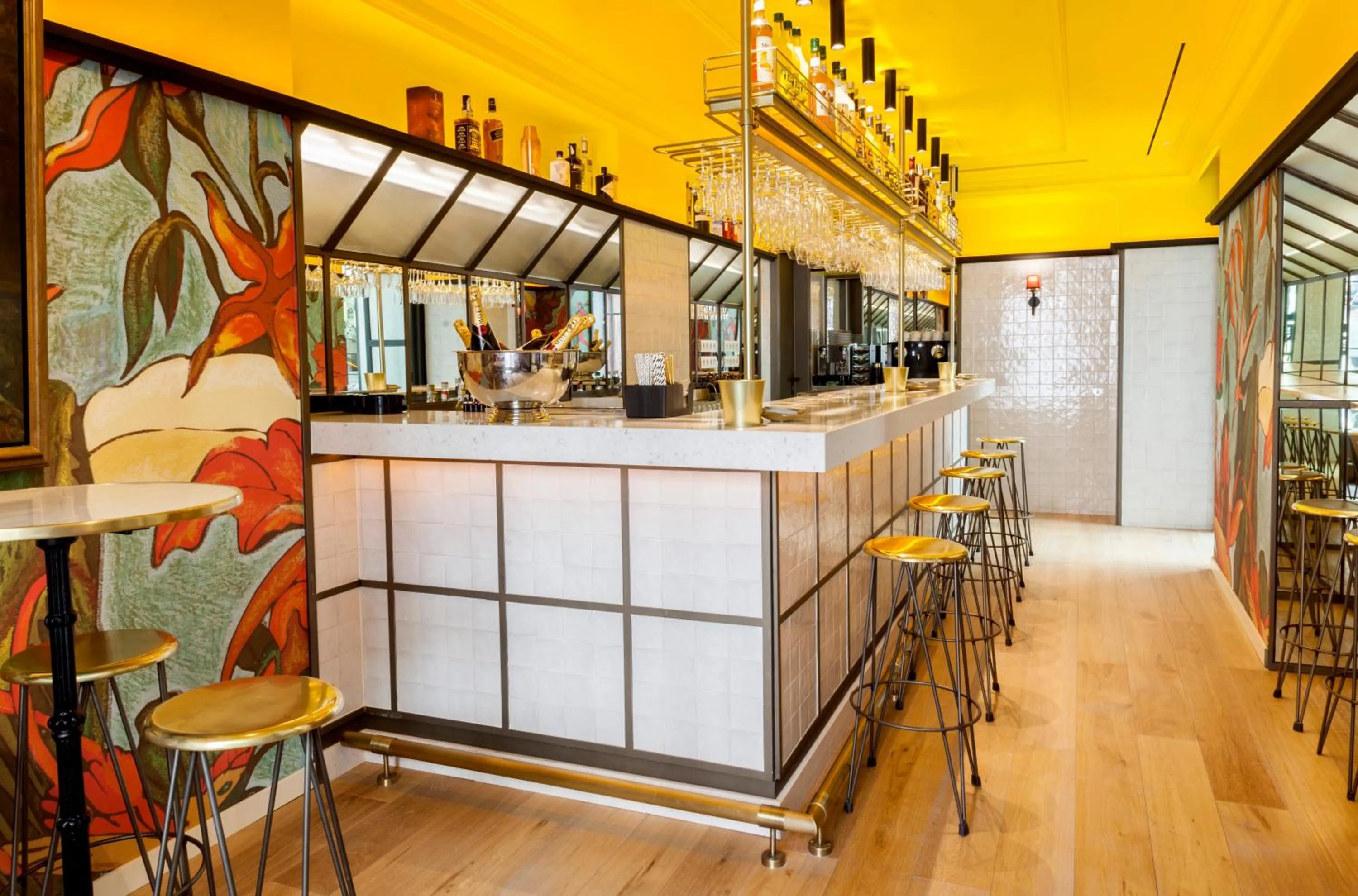 Lounge or bar in Pestana Collection Plaza Mayor