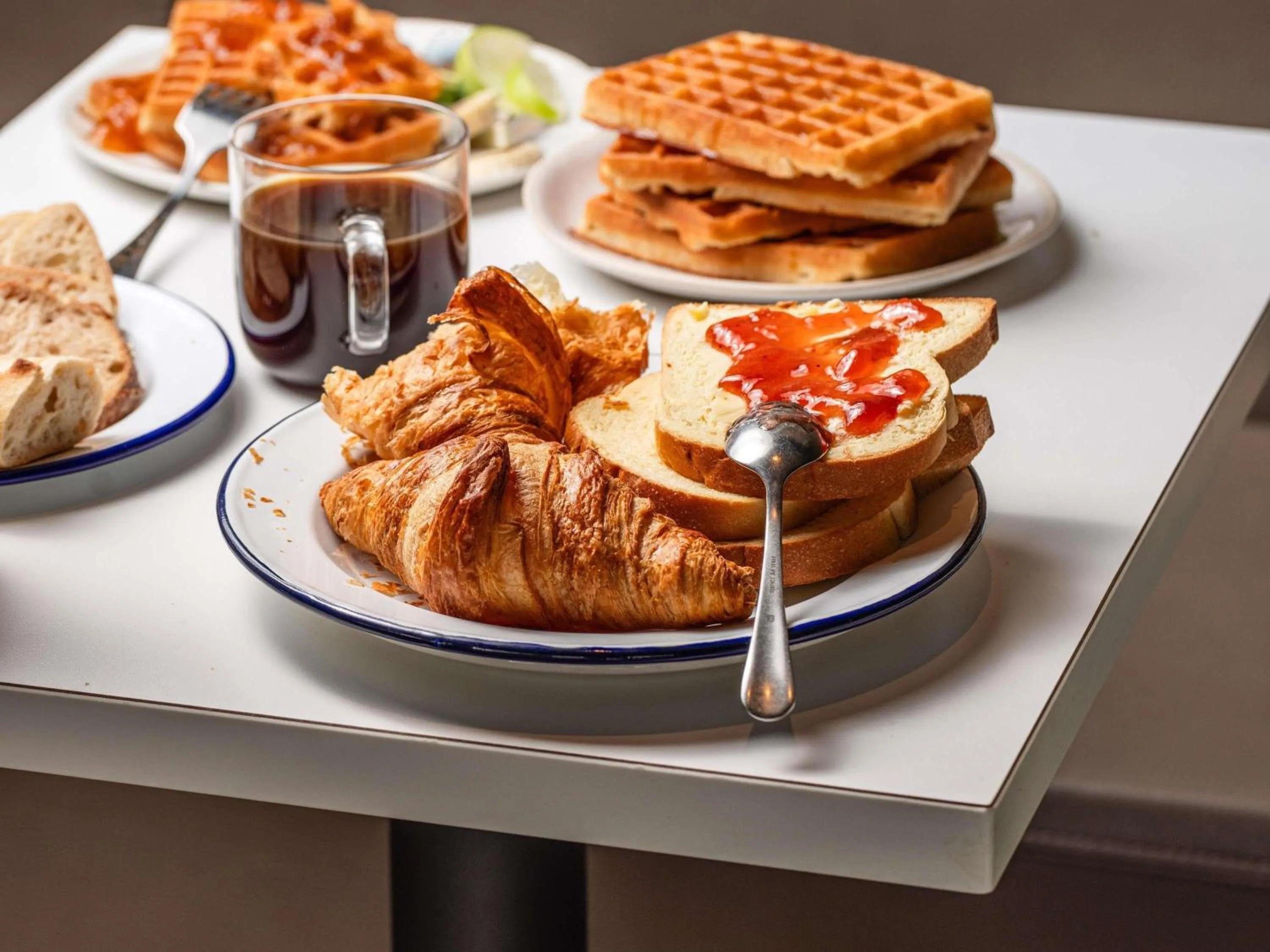 Breakfast in ibis budget Poitiers Nord Futuroscope