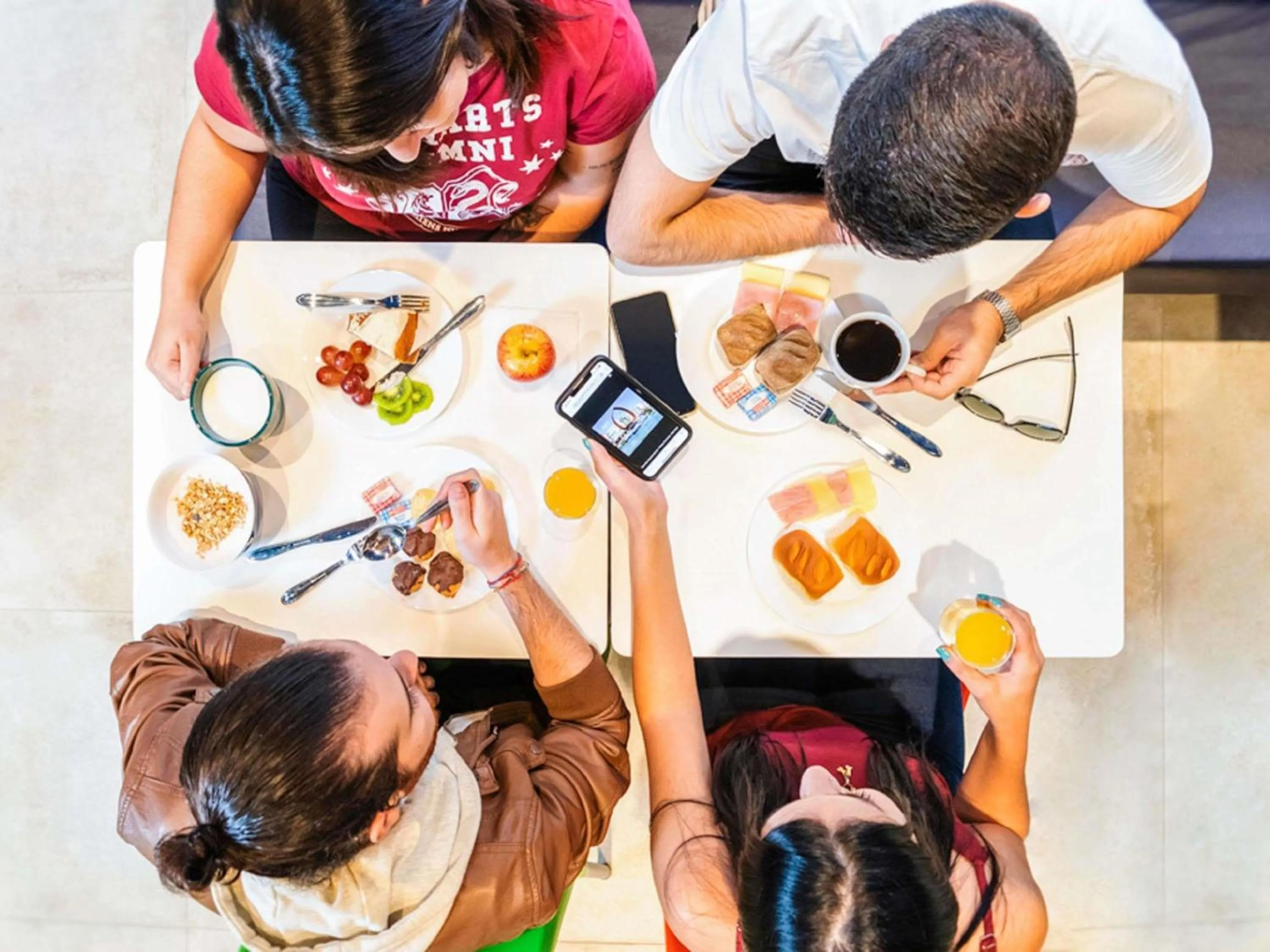 Breakfast in ibis budget Poitiers Nord Futuroscope