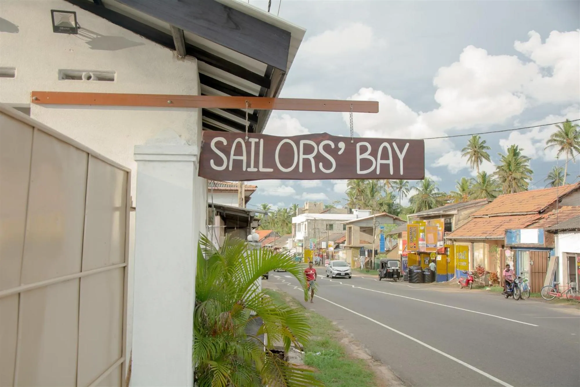 Facade/entrance in Sailors' Bay