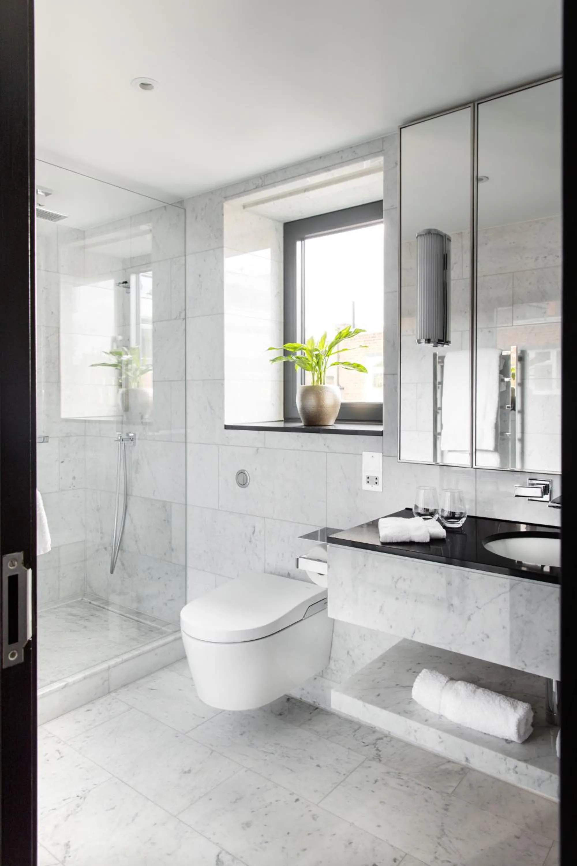 Bathroom in 15 Basil Street Knightsbridge, Luxury Serviced Apartments