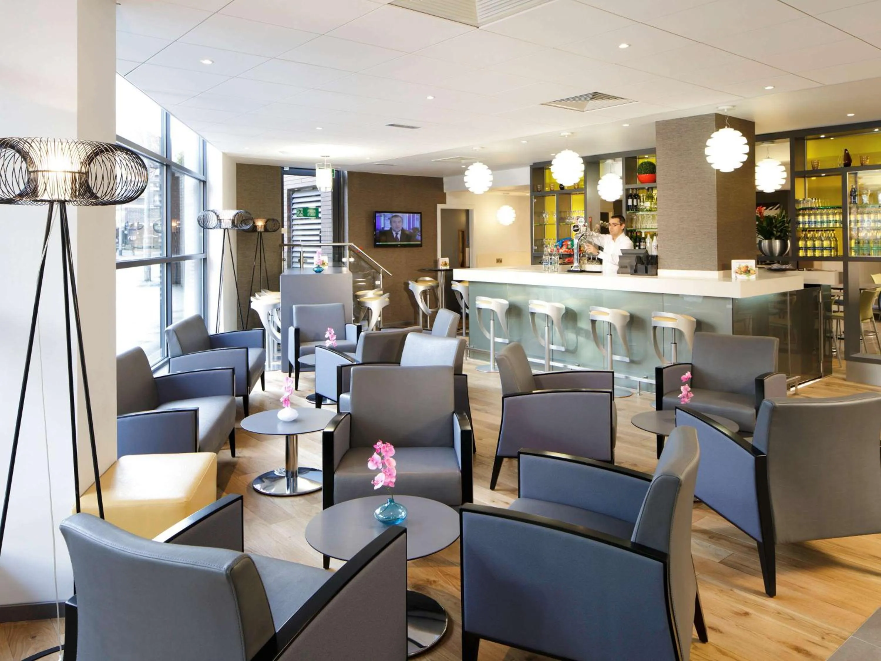 Lounge or bar in ibis Manchester Centre Princess Street