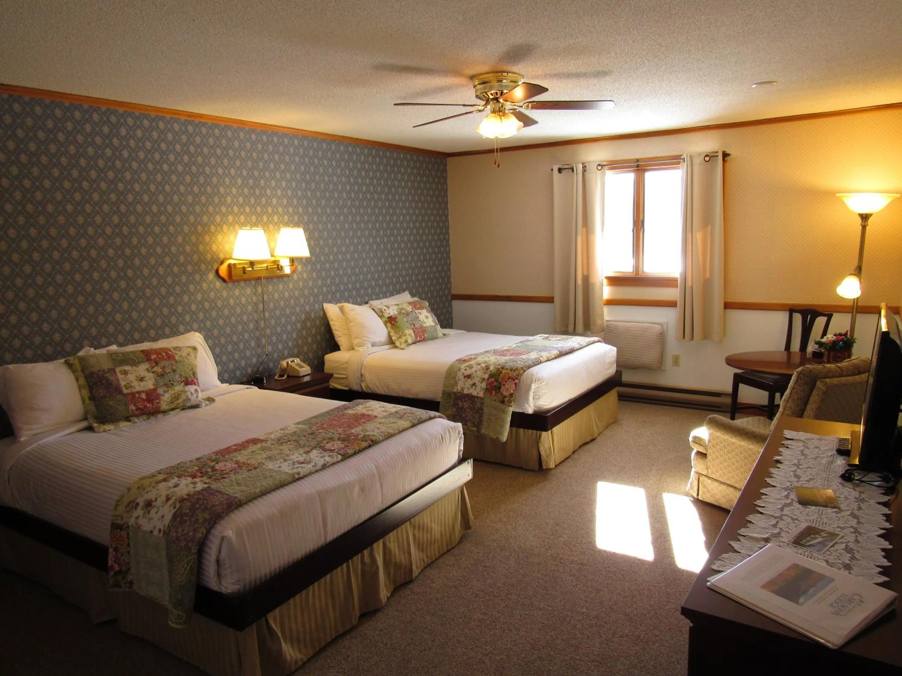 Bed in Carlson's Lodge